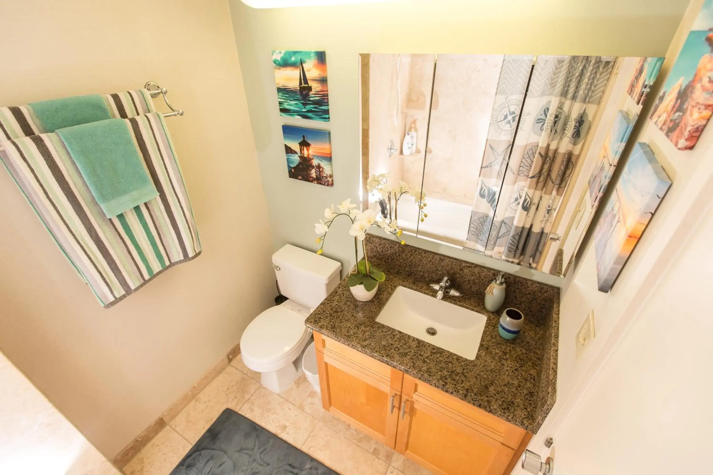 Bathroom in Tropical Studios at Marine Surf Waikiki - FREE PARKING - BEST LOCATION - FULL KITCHEN - SWIMMING POOL