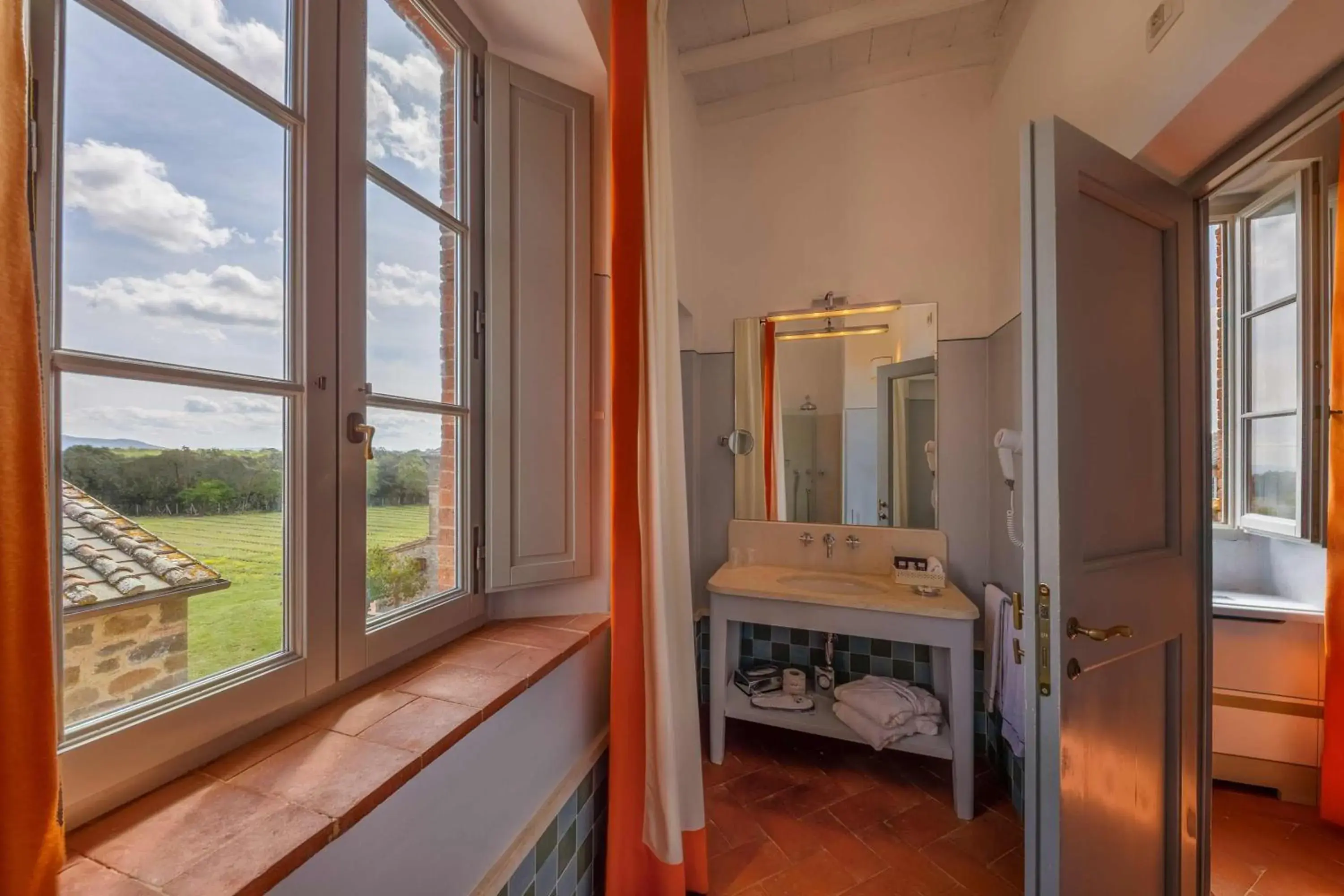 Bathroom in Borgo Scopeto Wine & Country Relais