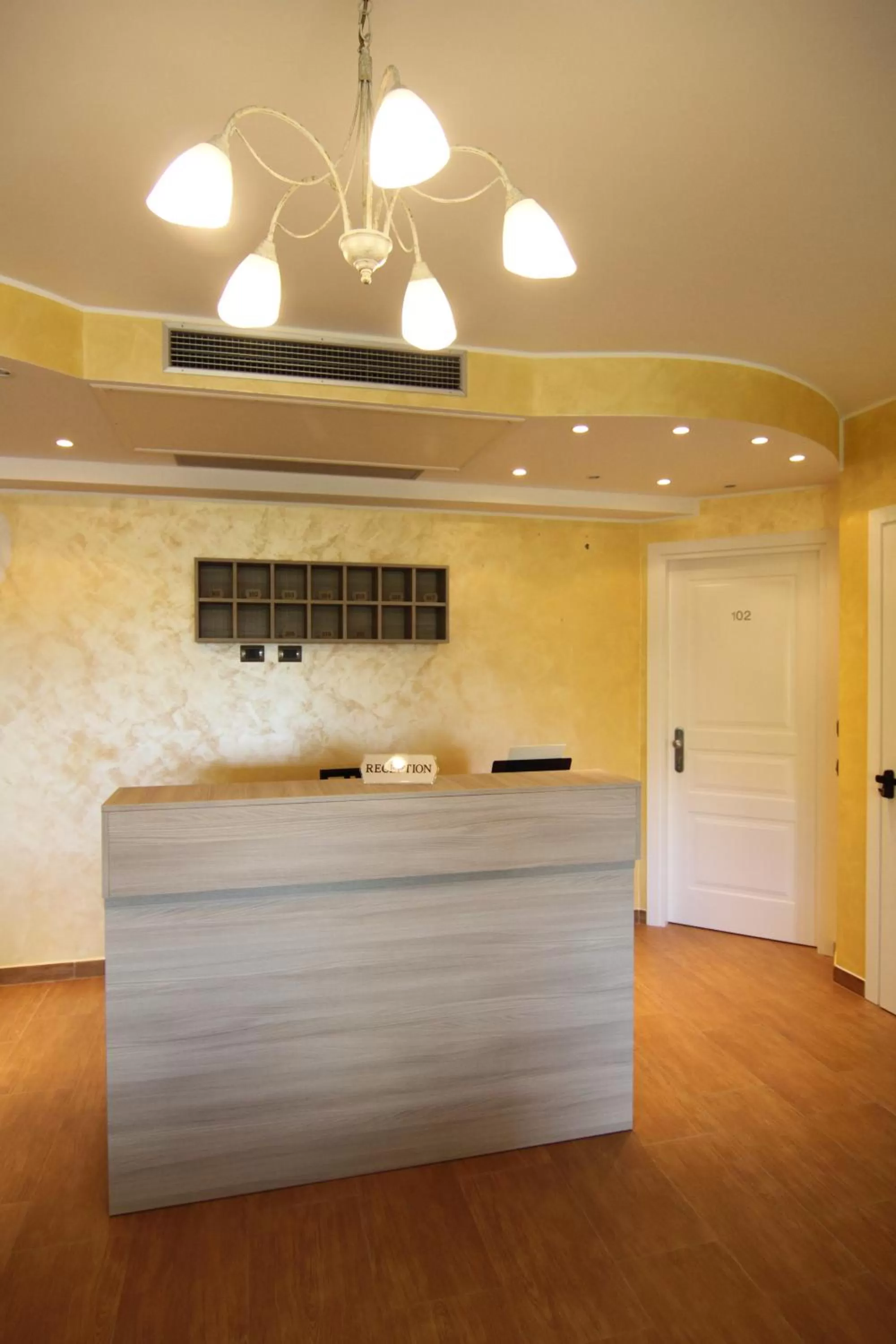 Monte San Giovanni-Nebrodi Rooms