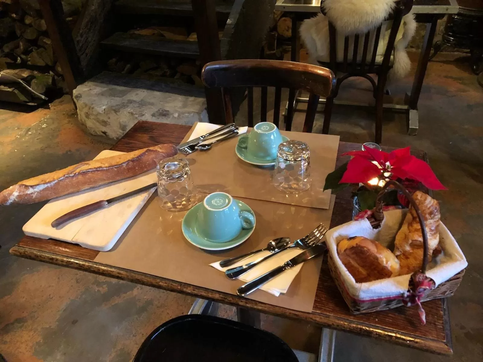 Food and drinks in La Cour Sainte Catherine demeure de charme