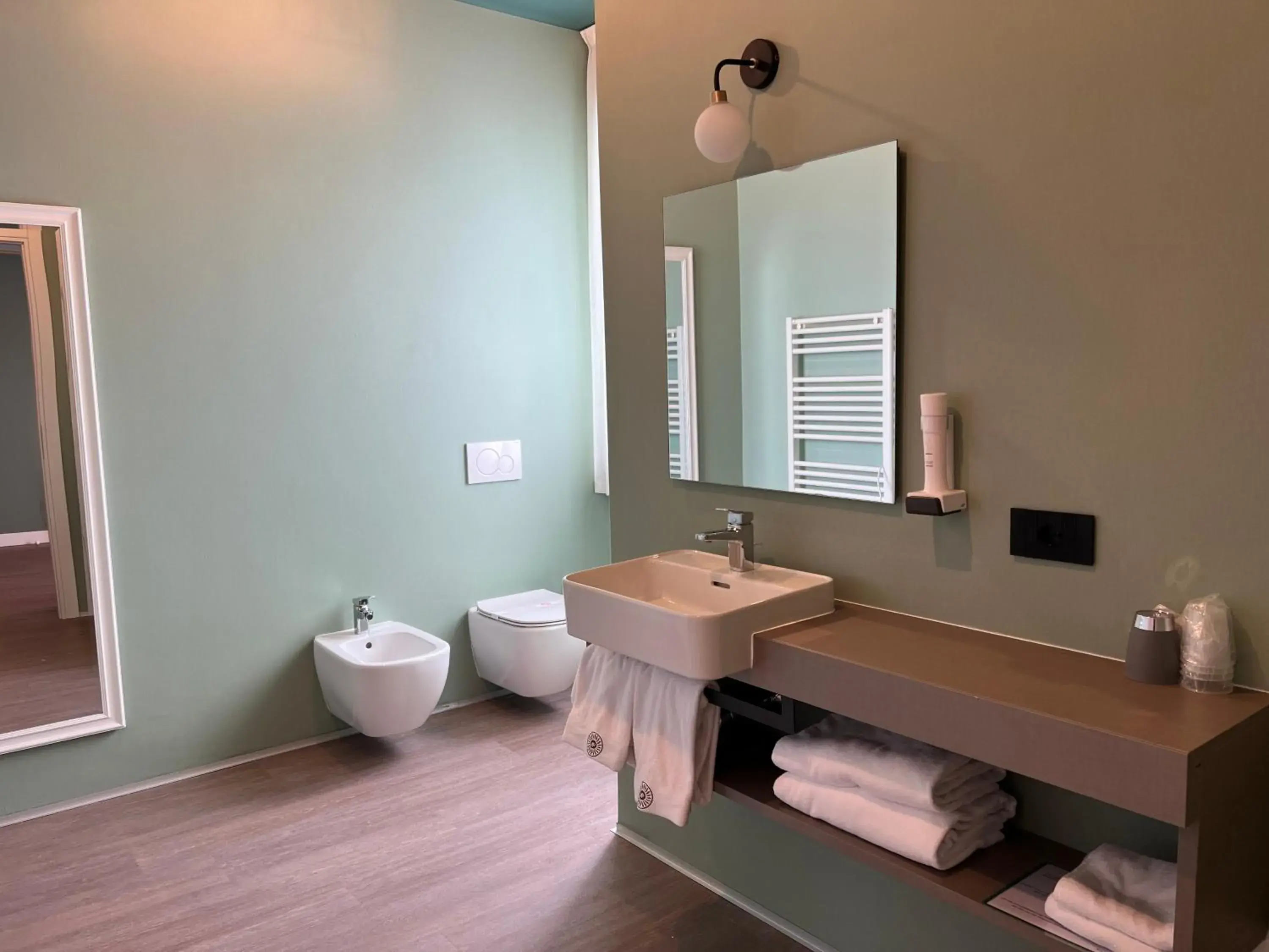 Toilet, Bathroom in Hotel Puccini