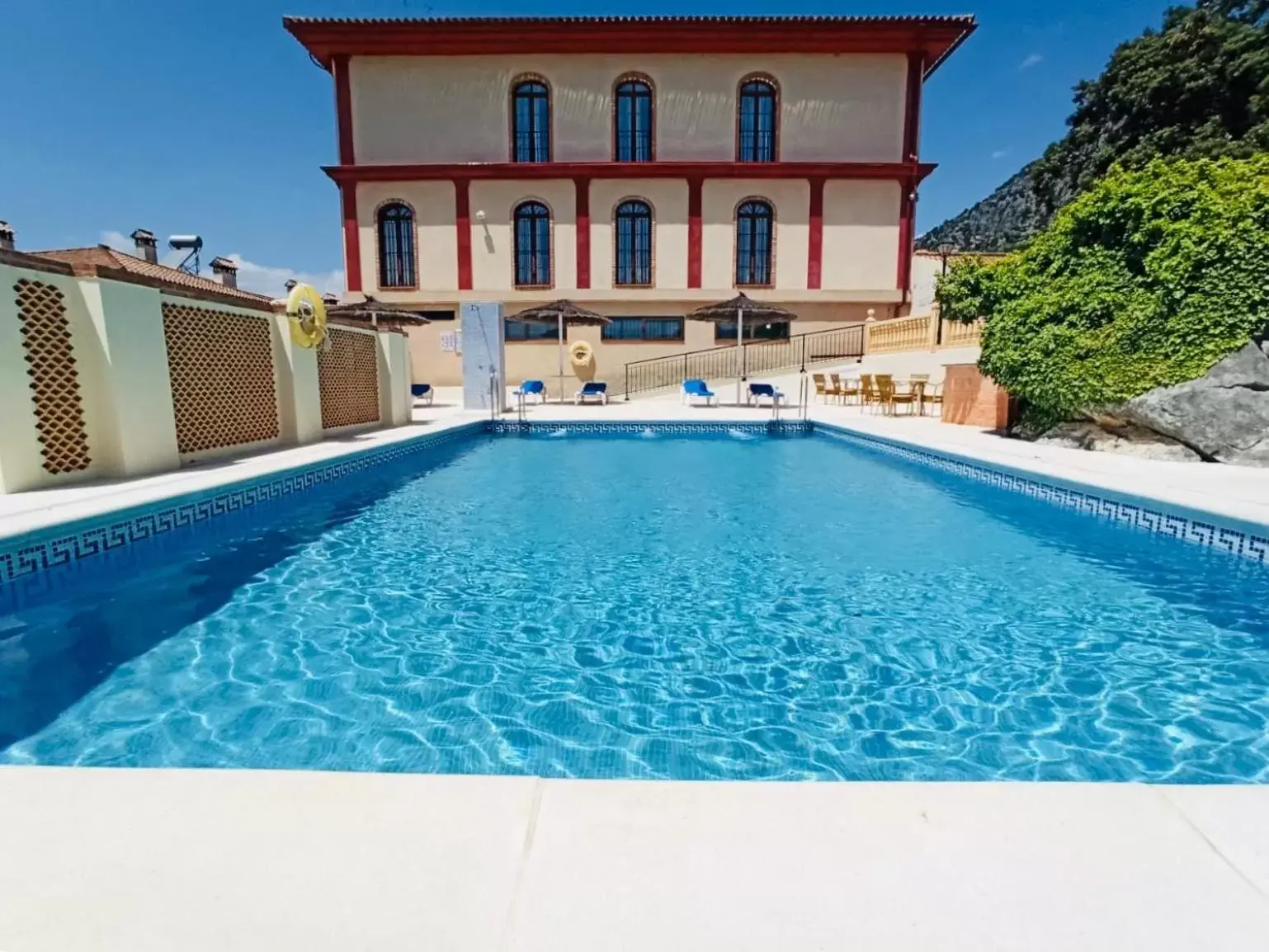 Swimming Pool in Hotel Sierra de Ubrique