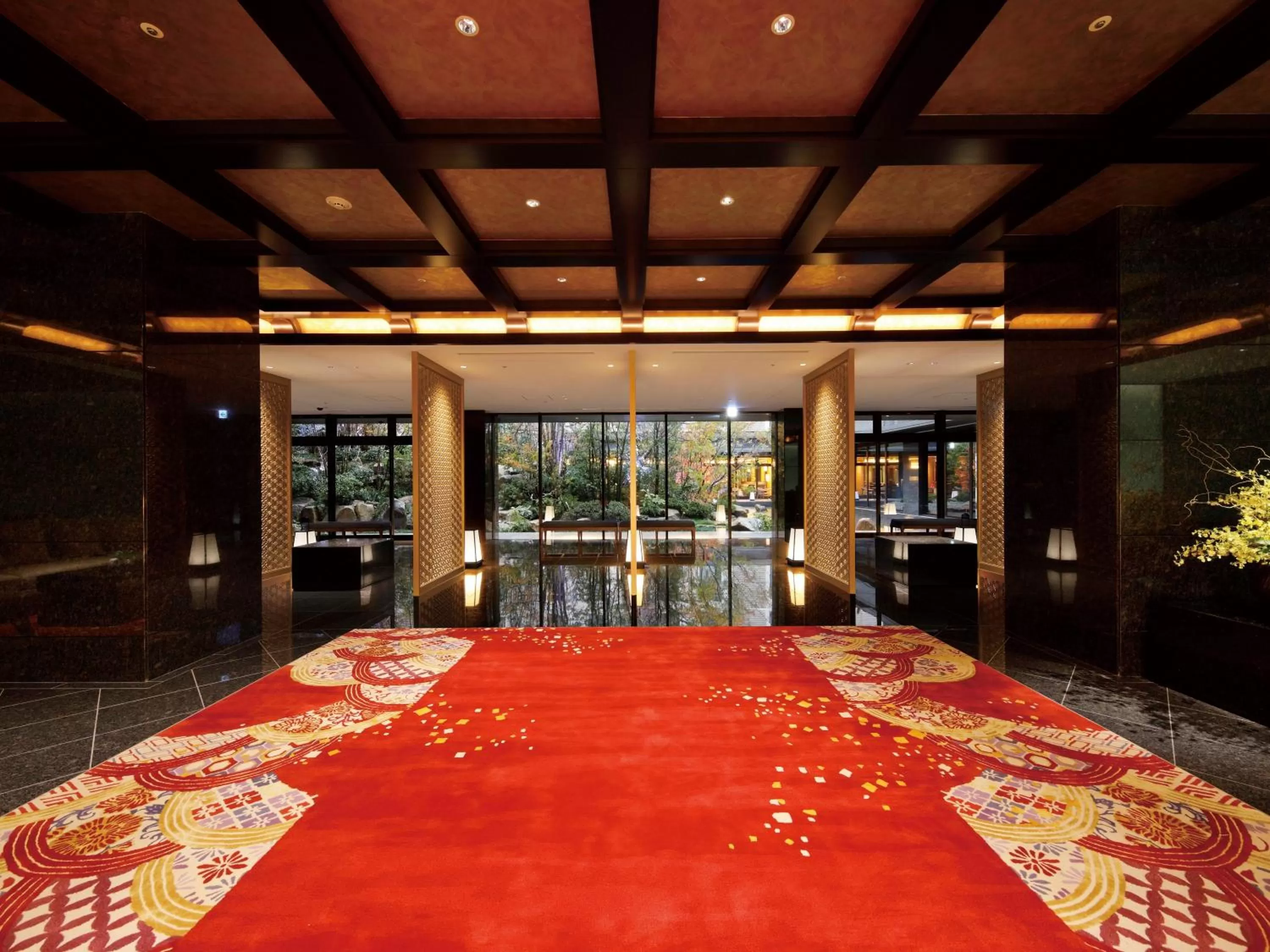 Lobby or reception in THE HOTEL SANRAKU KANAZAWA 21th December 2022 OPEN