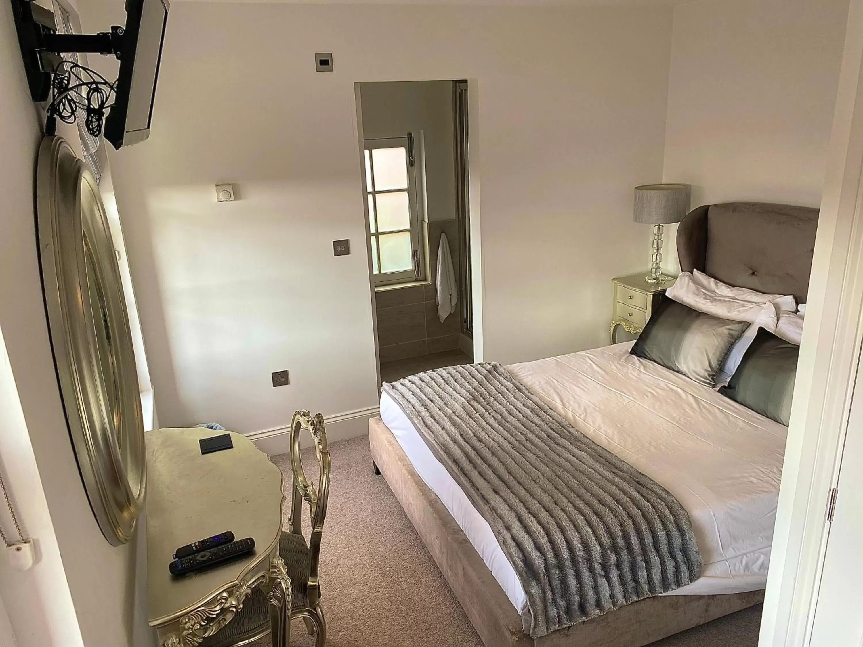 Bedroom, Bed in The Rest Hotel Bedroom, Bed in The Rest Hotel