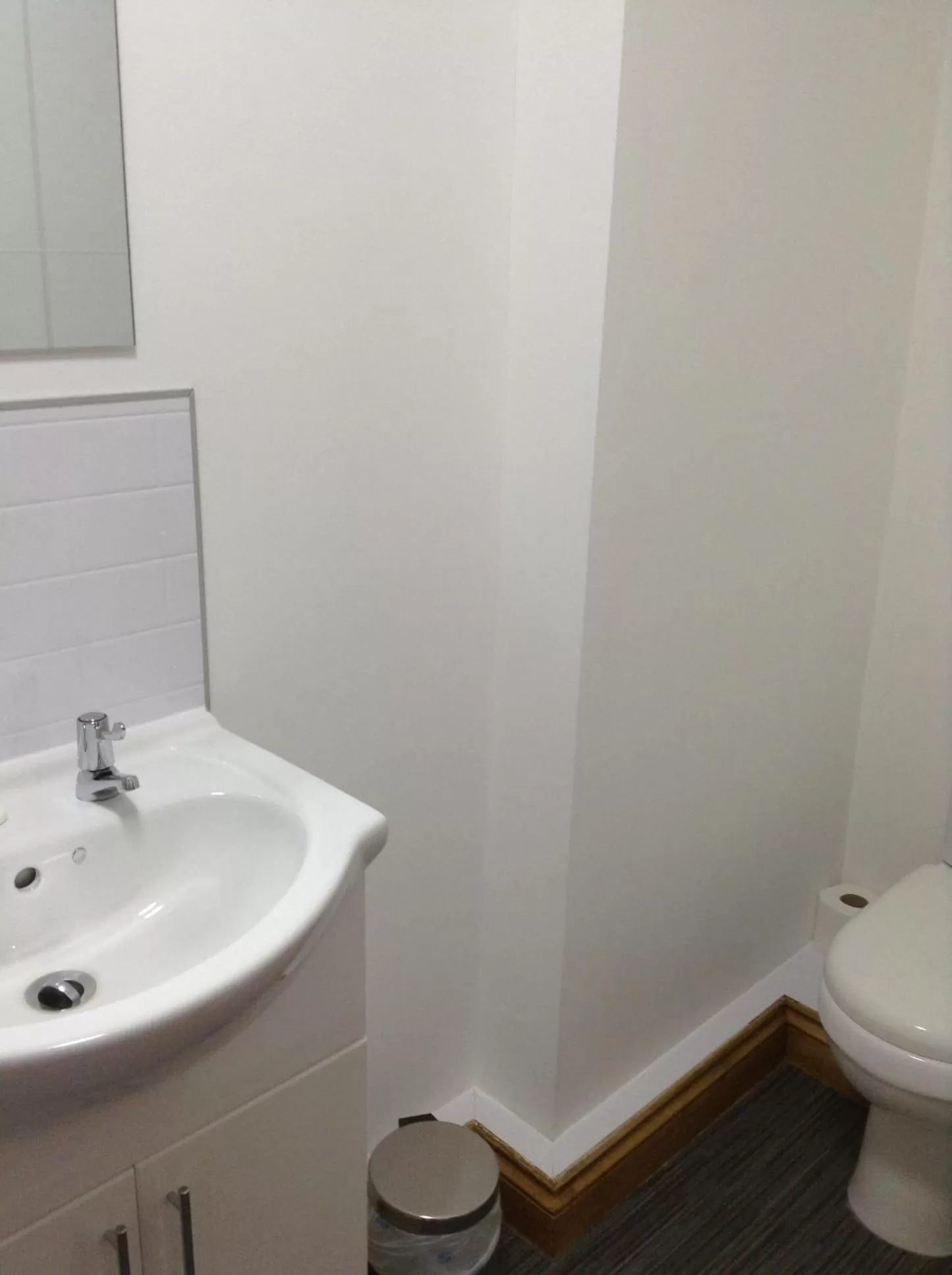 Toilet in The Bear On The Square