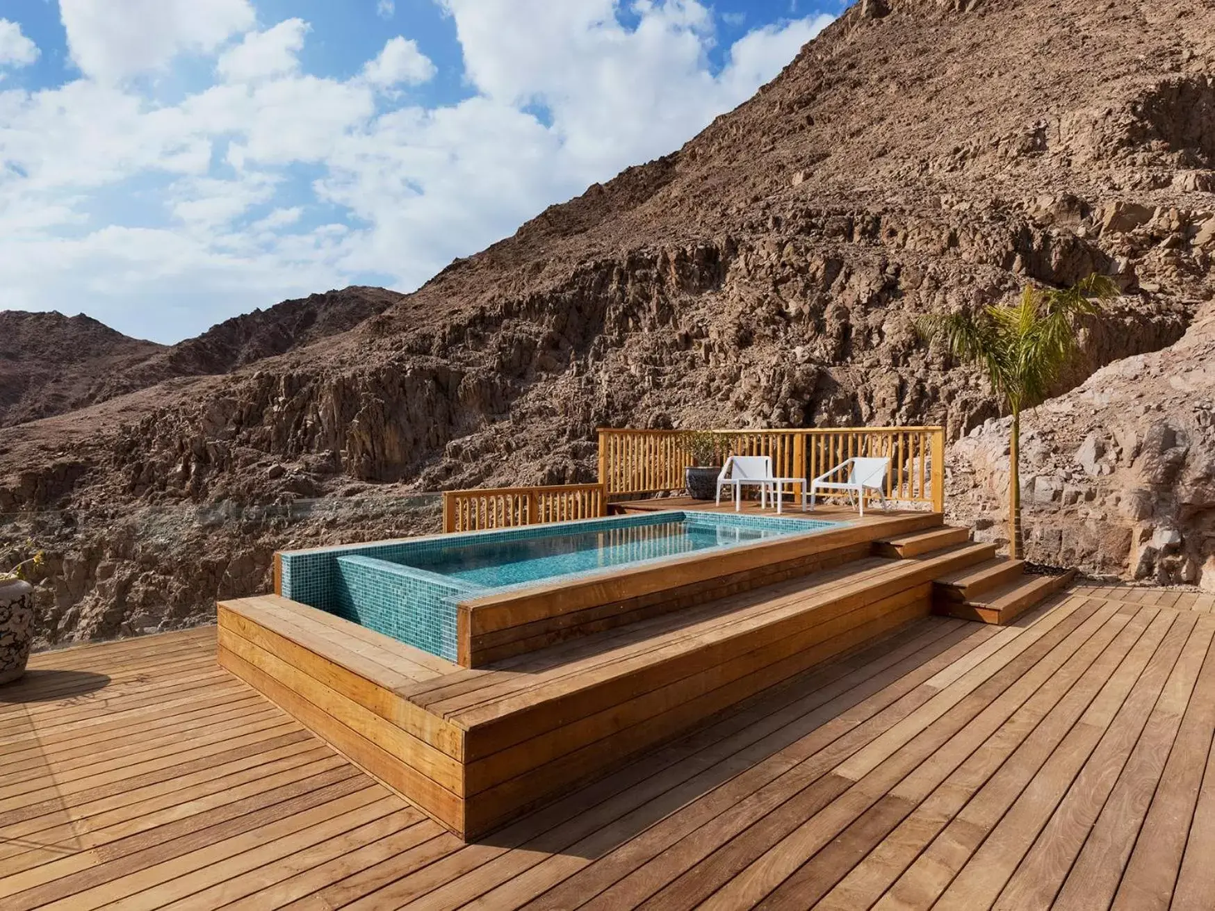 Mountain view, Swimming Pool in Herbert Samuel Royal Shangri-La Eilat