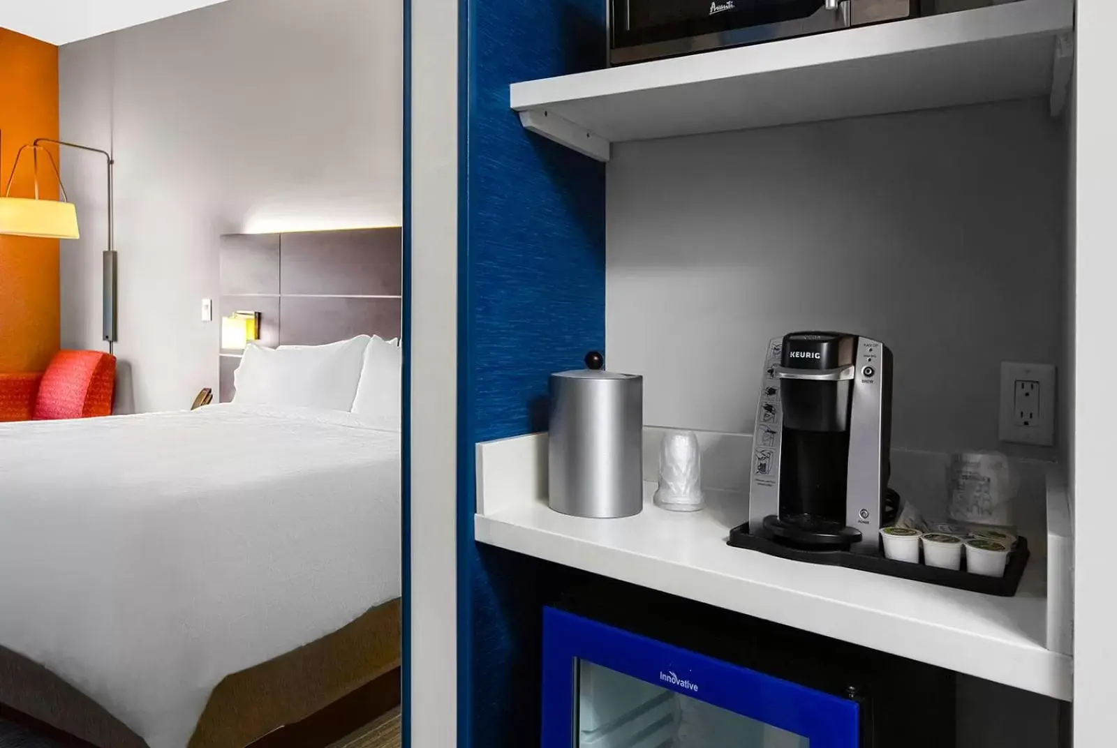 Coffee/tea facilities in Holiday Inn Express & Suites Sanford - Lake Mary, an IHG Hotel
