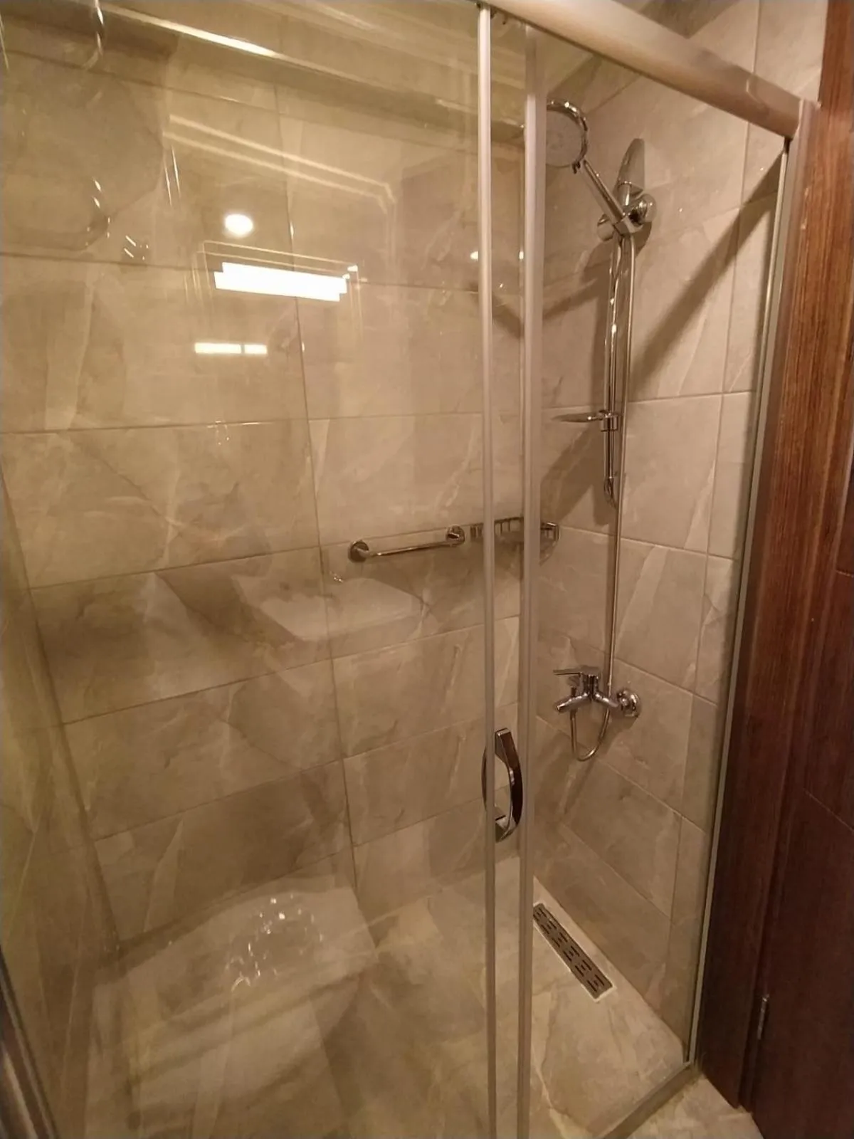 Bathroom in NUPERA HOTEL