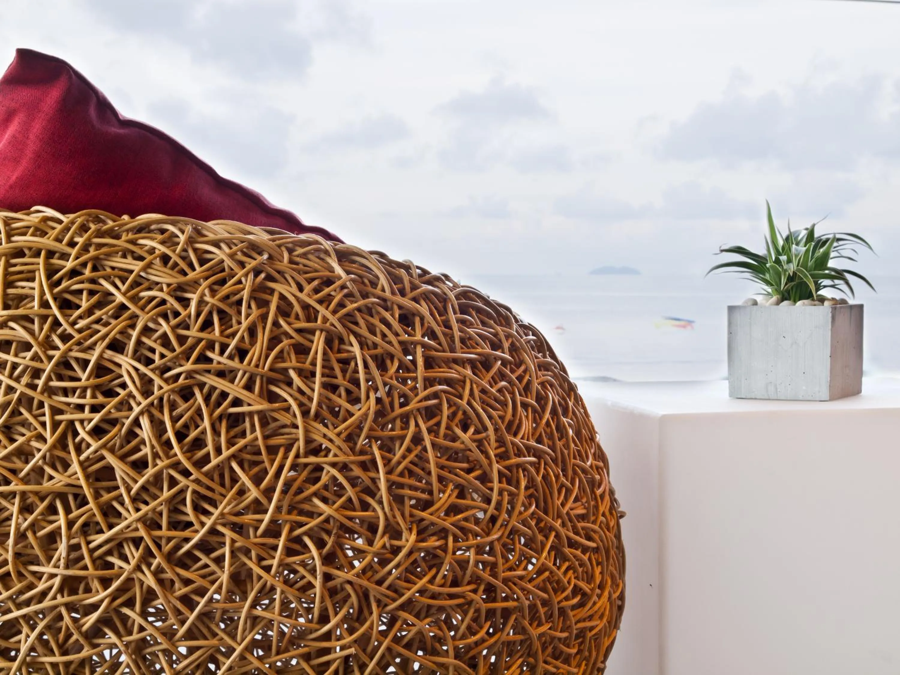 Restaurant/places to eat in The Now Hotel - SHA Extra Plus