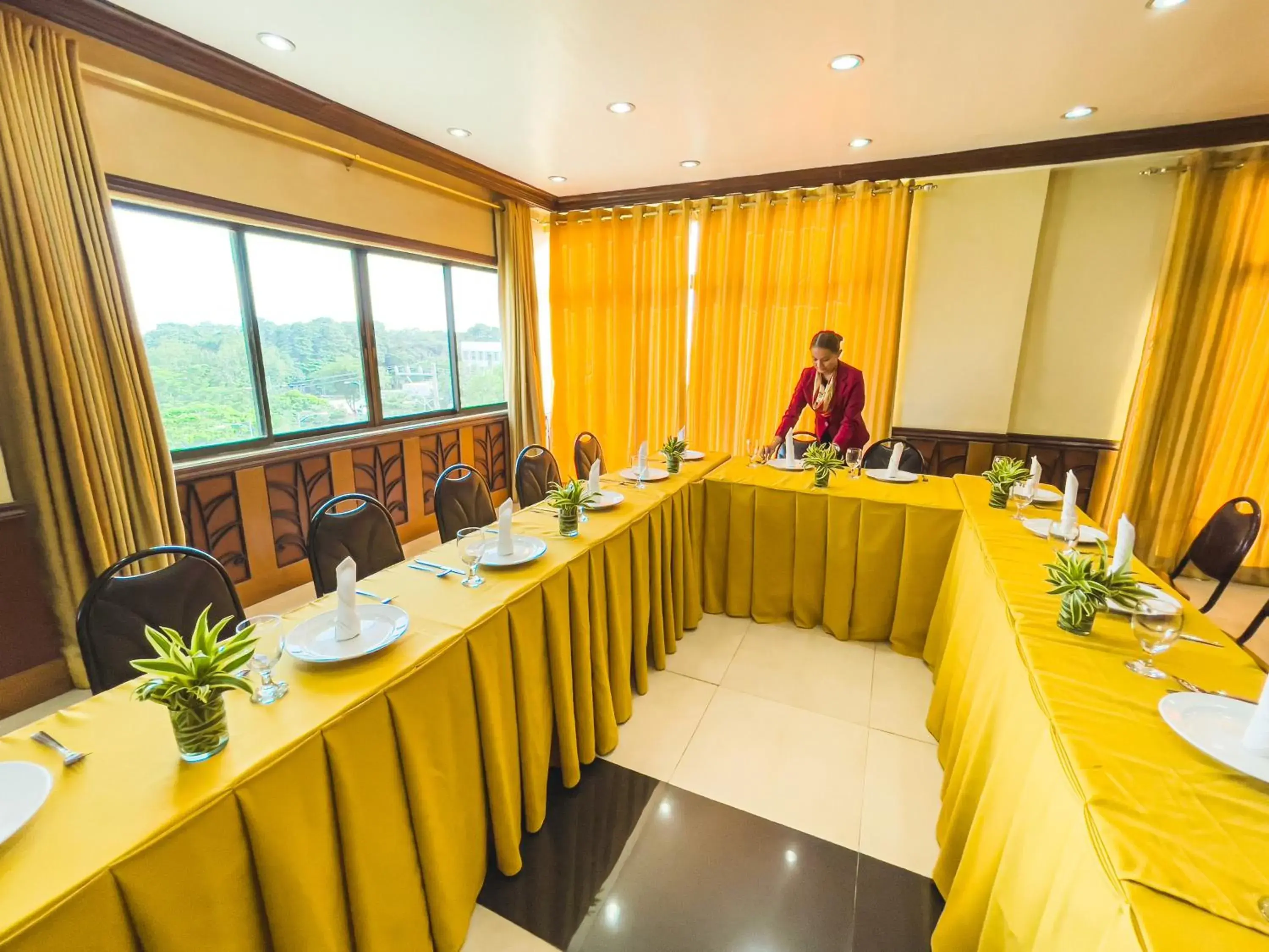 Meeting/conference room in Miramar Hotel