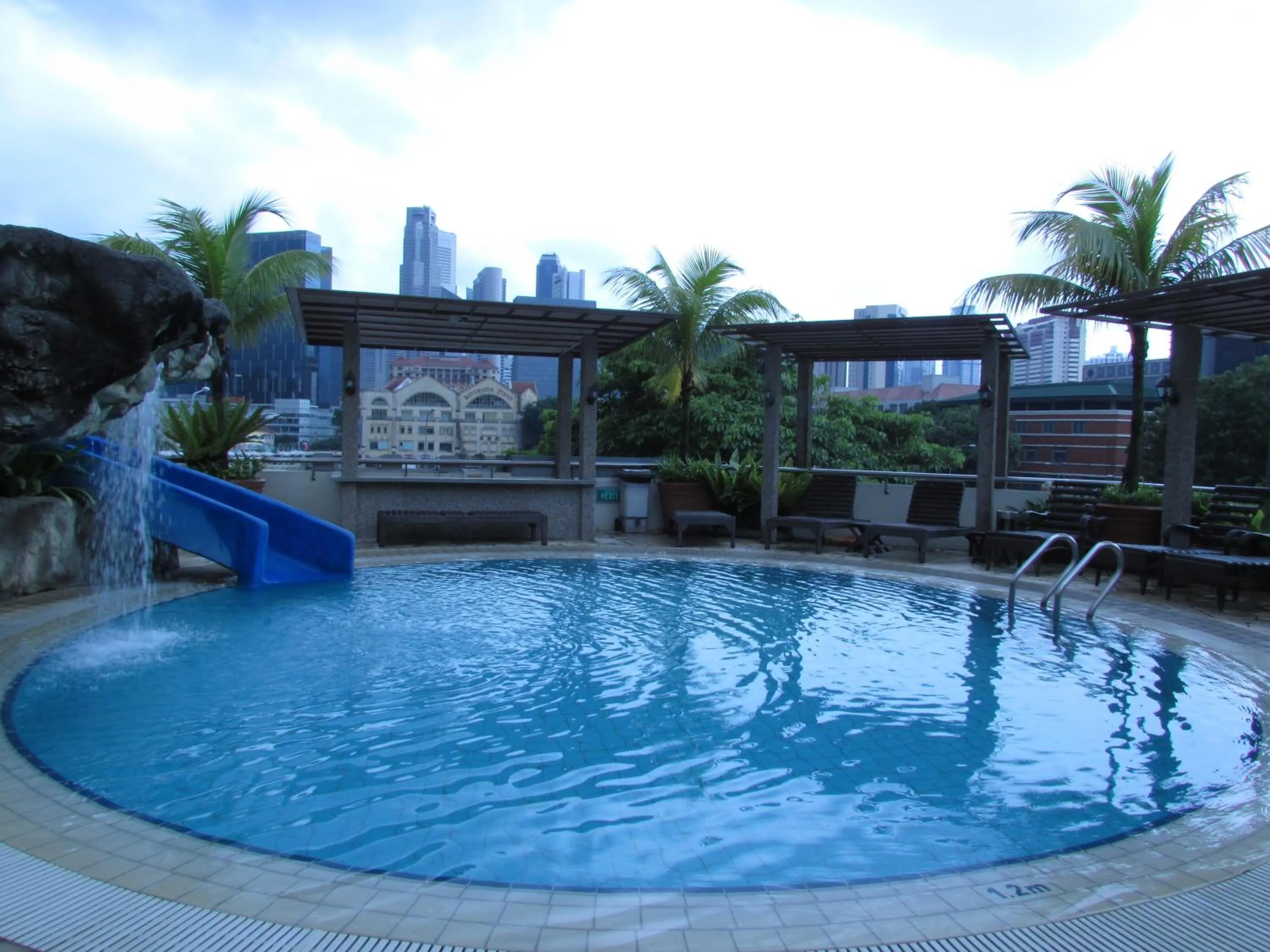 Swimming Pool in Robertson Quay Hotel