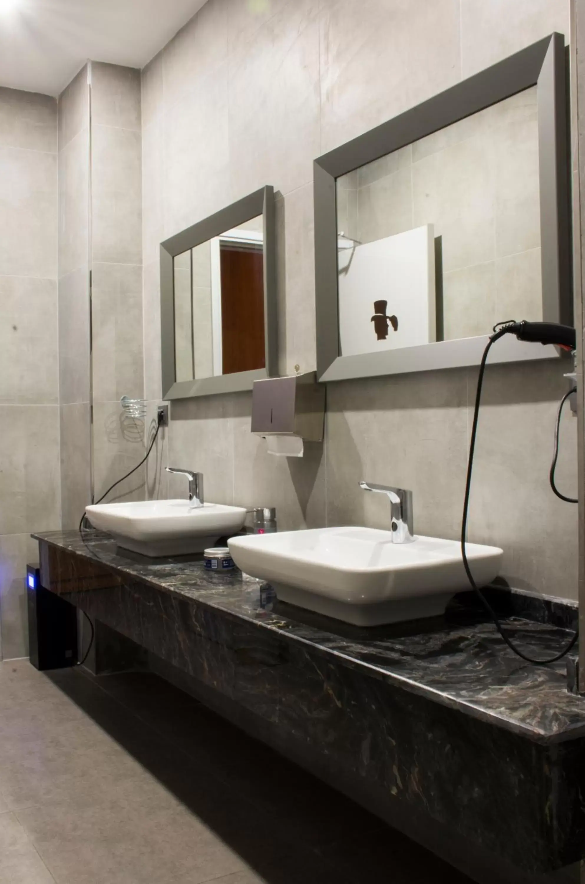 Bathroom in Vespia Hotel