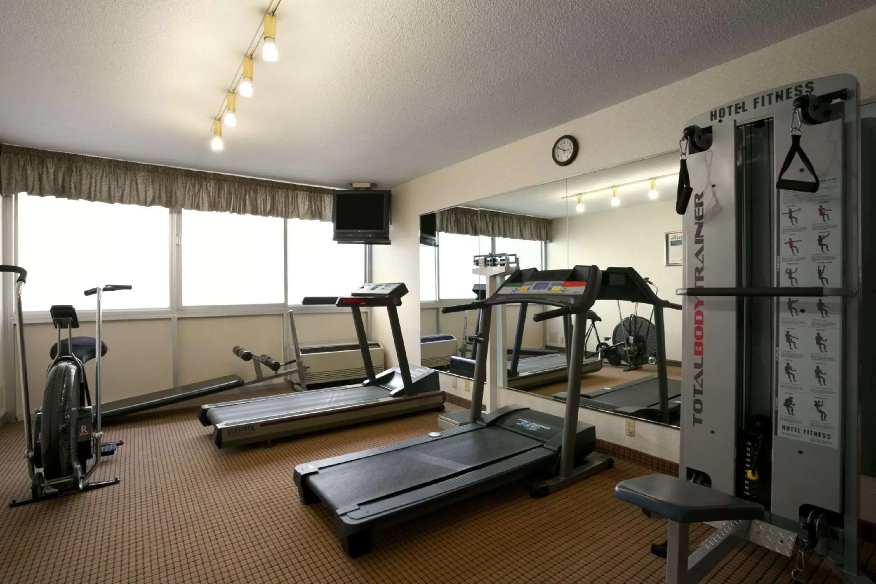 Fitness centre/facilities in Days Inn by Wyndham Sidney OH