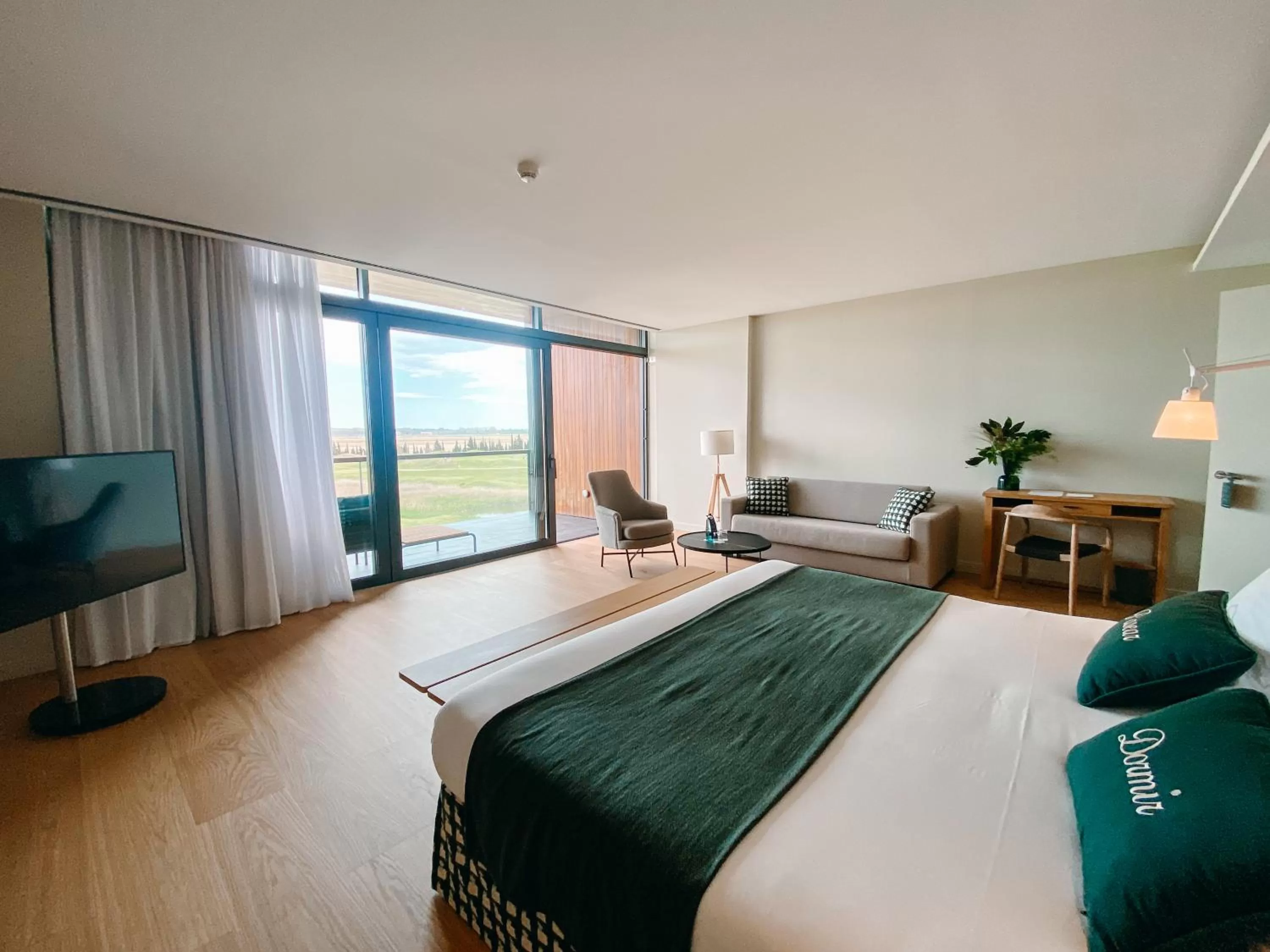 Photo of the whole room, Bed in Hotel Terraverda at Empordà Golf Resort