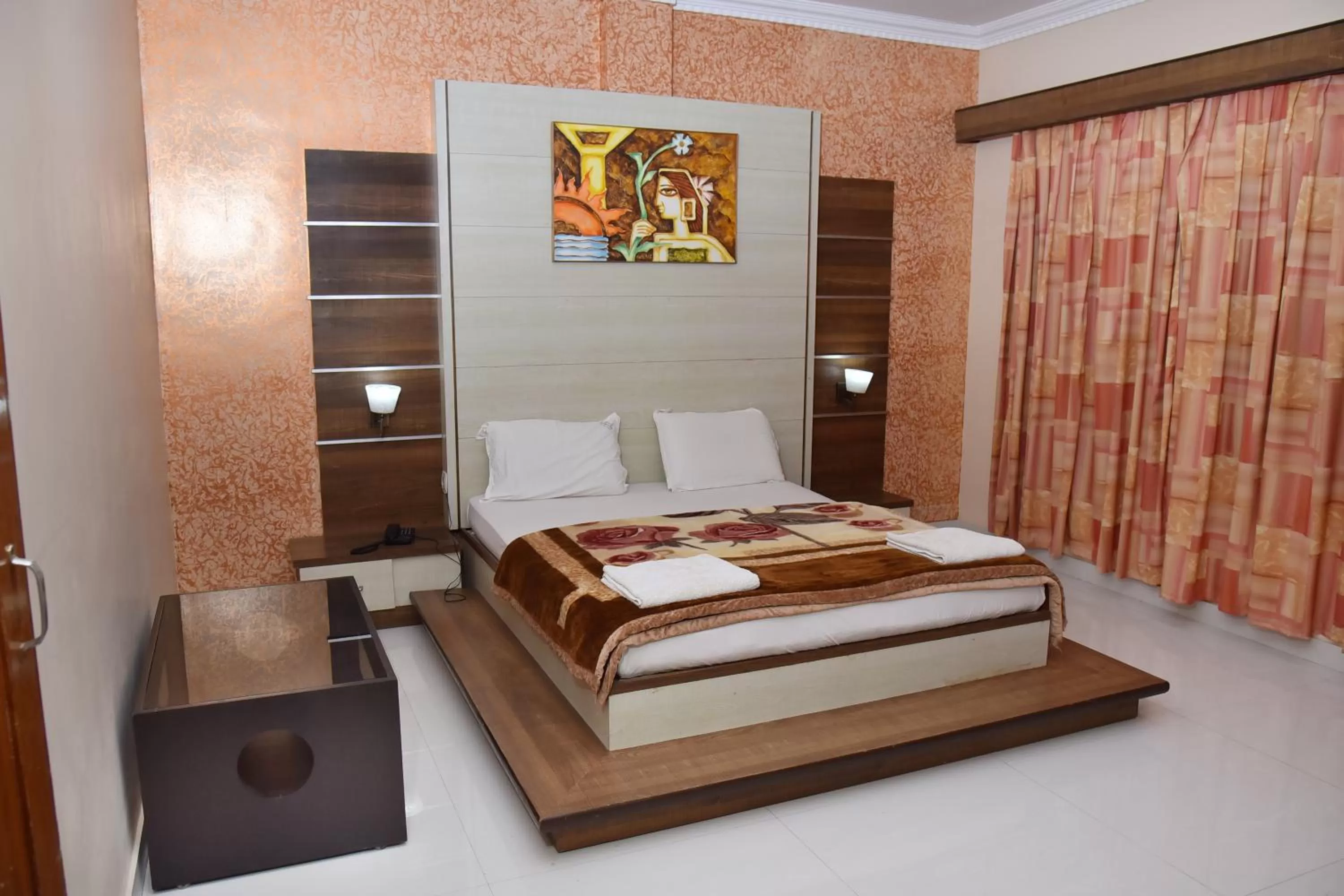 Bedroom, Bed in Hotel Ashlesh Manipal