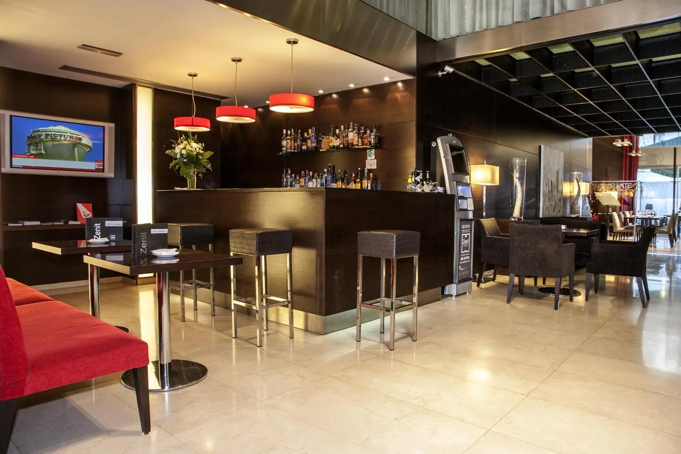 Lounge or bar, Lounge/Bar in Zenit Bilbao