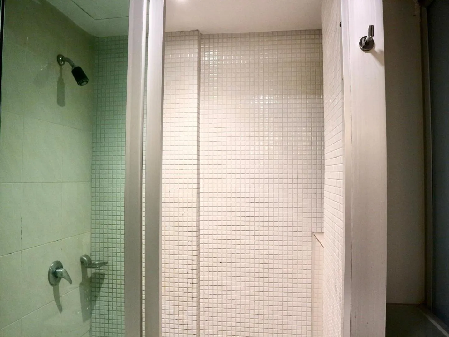 Bathroom in Swana Bangkok Hotel