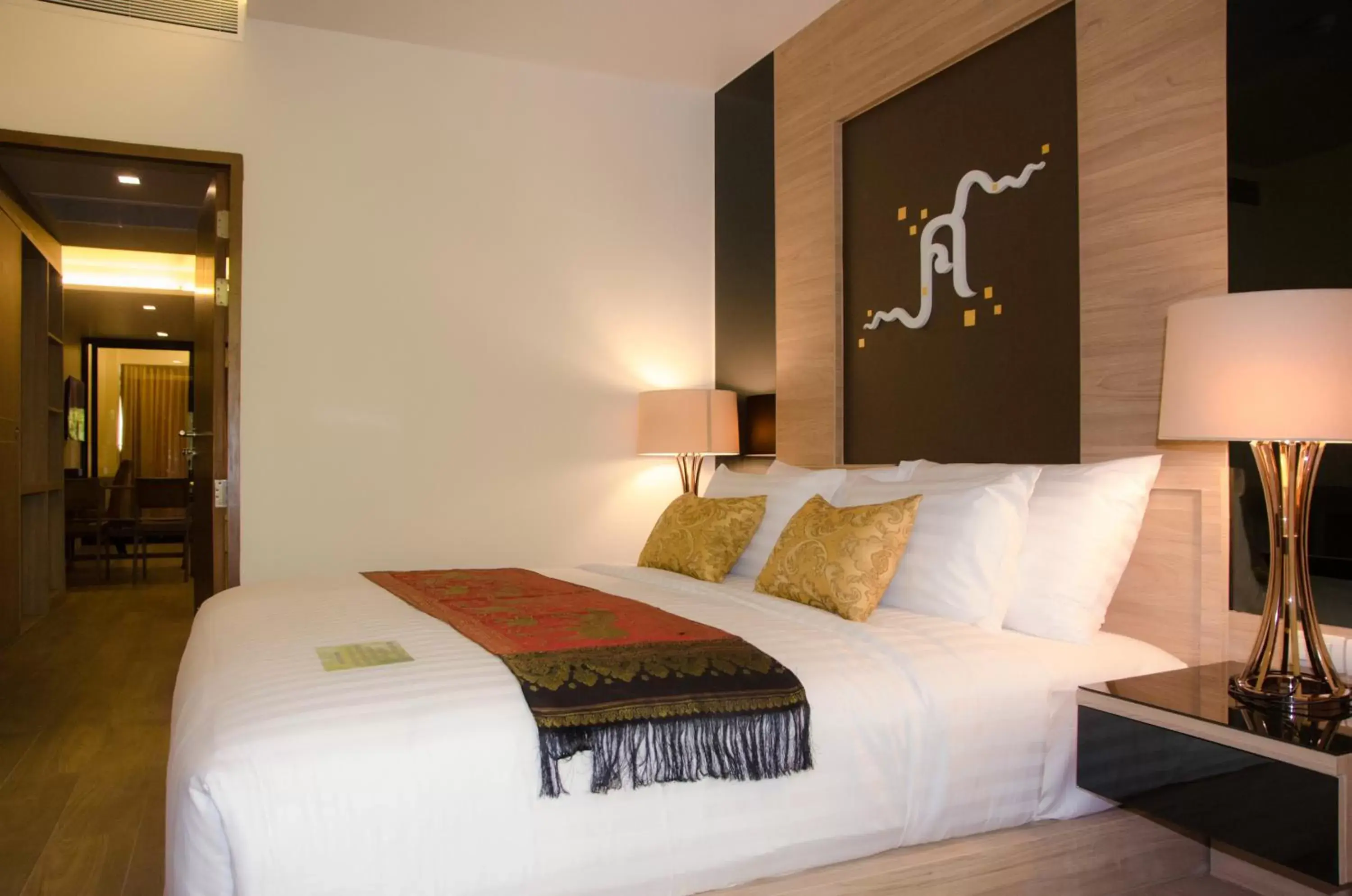 Photo of the whole room, Bed in The Erawan Koh Chang -SHA Extra Plus Photo of the whole room, Bed in The Erawan Koh Chang -SHA Extra Plus