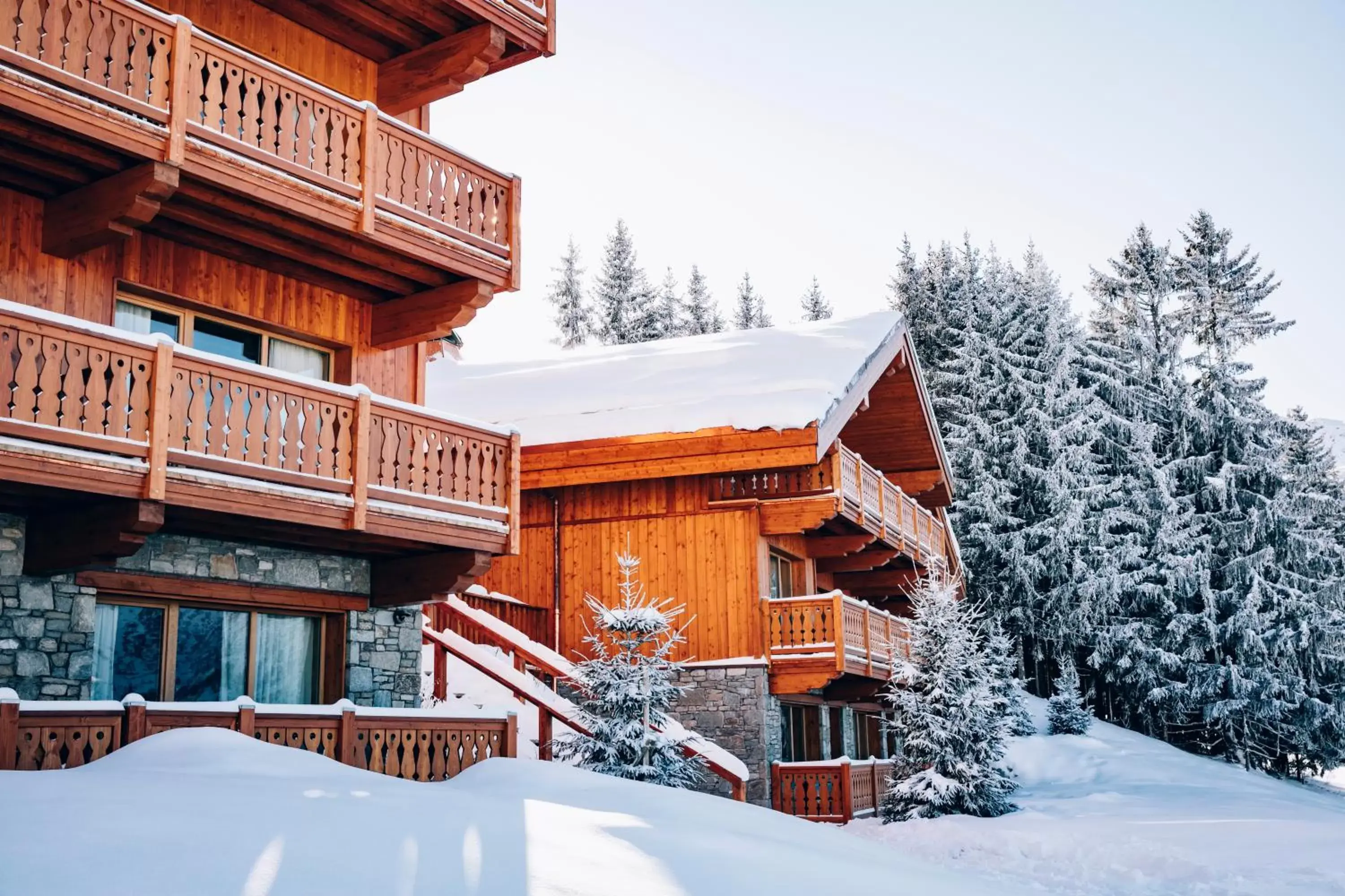 Property building, Winter in Hotel Le Coucou Méribel