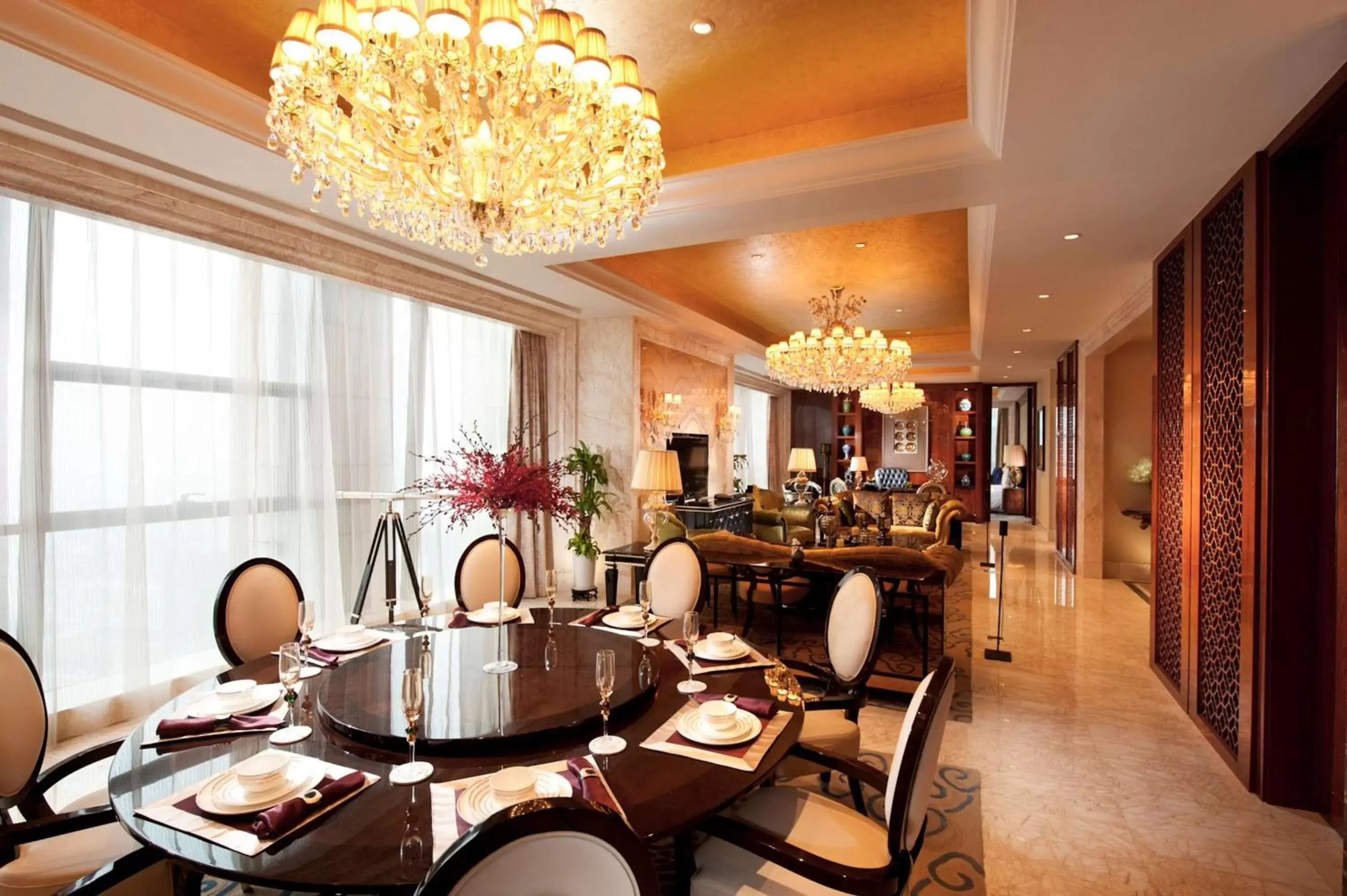 Living room, Restaurant/Places to Eat in Hilton Nanjing
