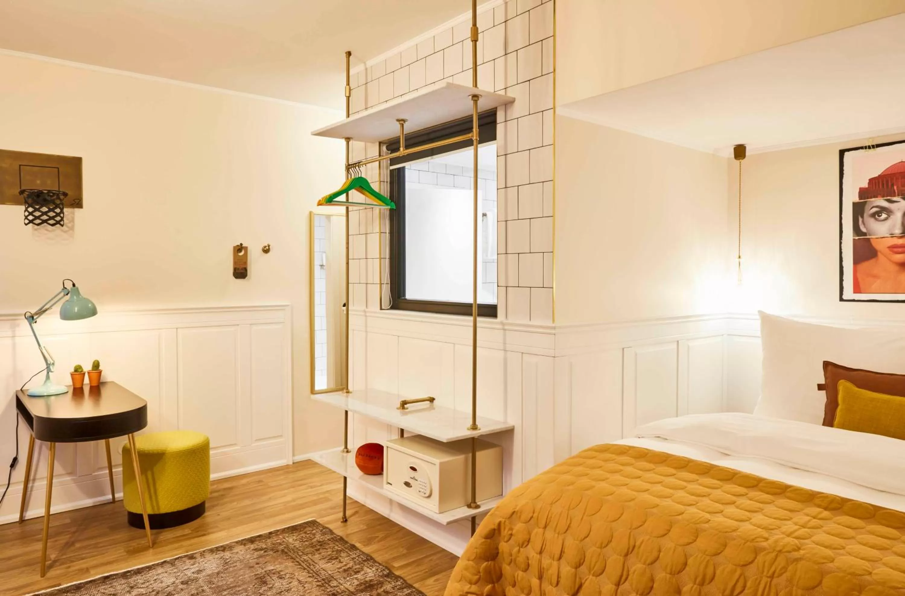 Photo of the whole room, Bed in Max Brown Hotel Midtown, part of Sircle Collection