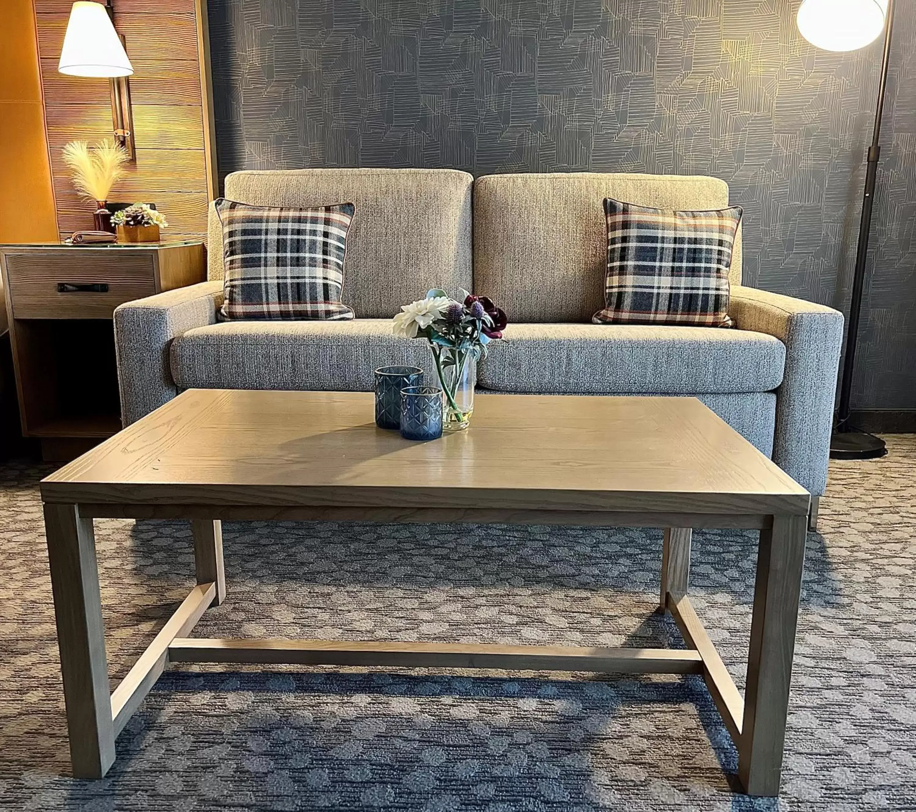 Living room, Seating Area in Riverhouse on the Deschutes