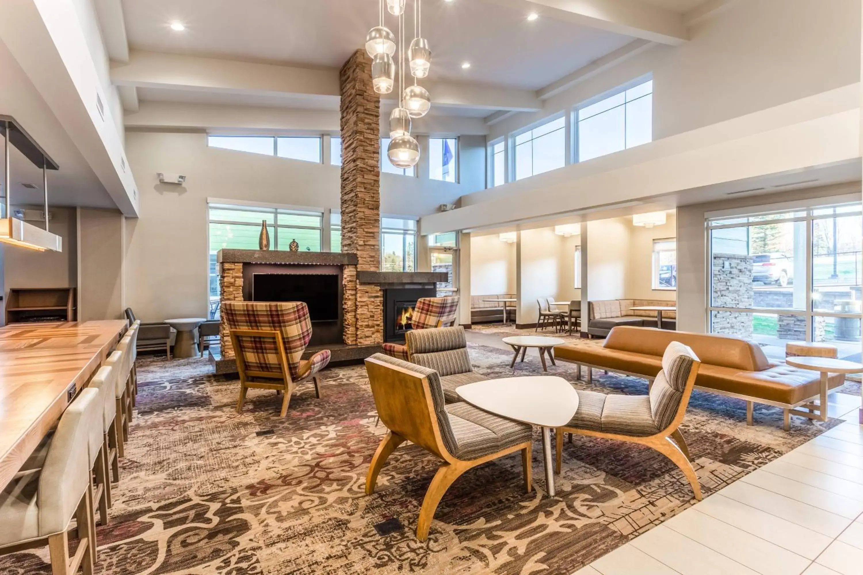 Lobby or reception, Lounge/Bar in Residence Inn Duluth