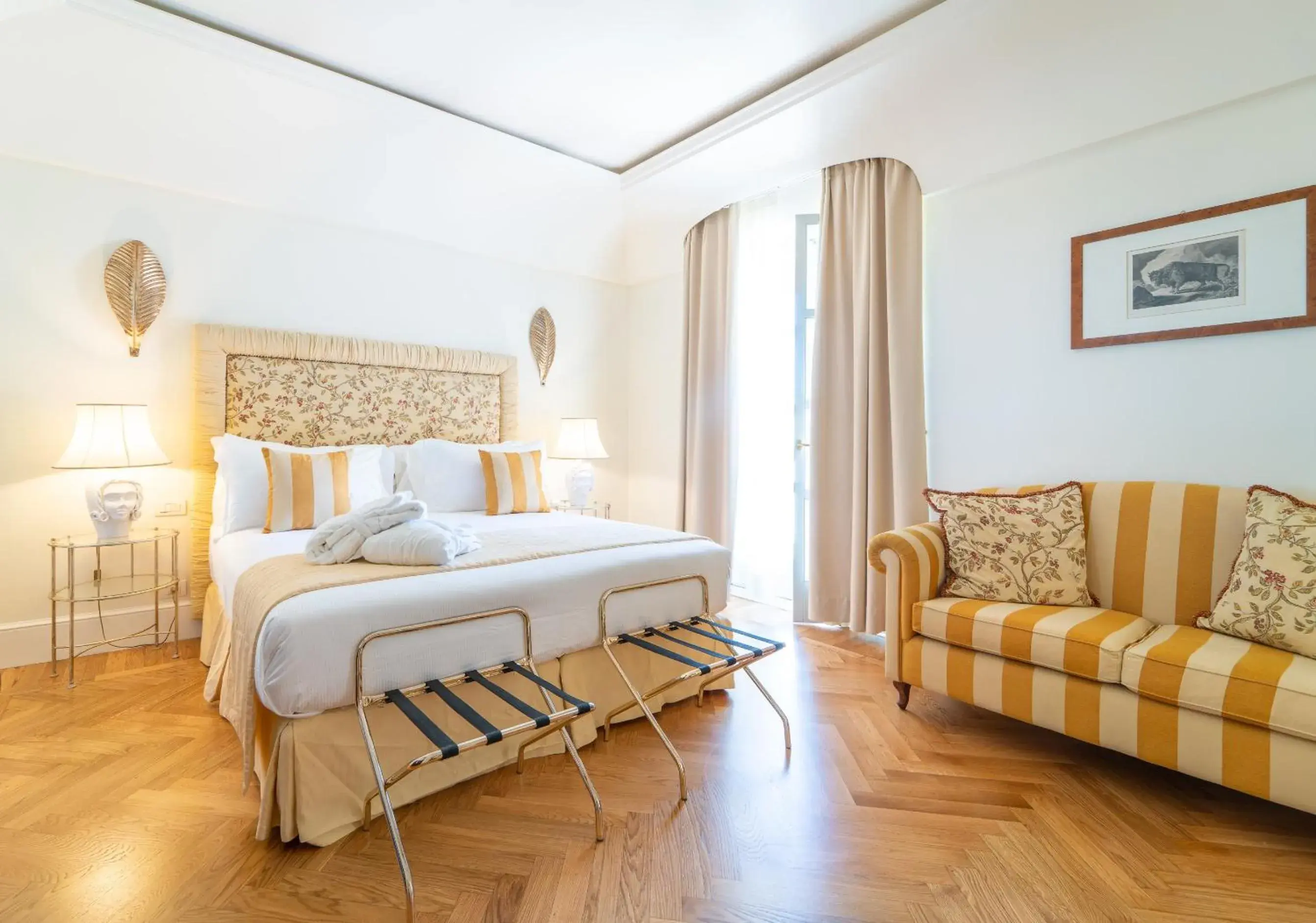 Bedroom in Relais Villa San Martino