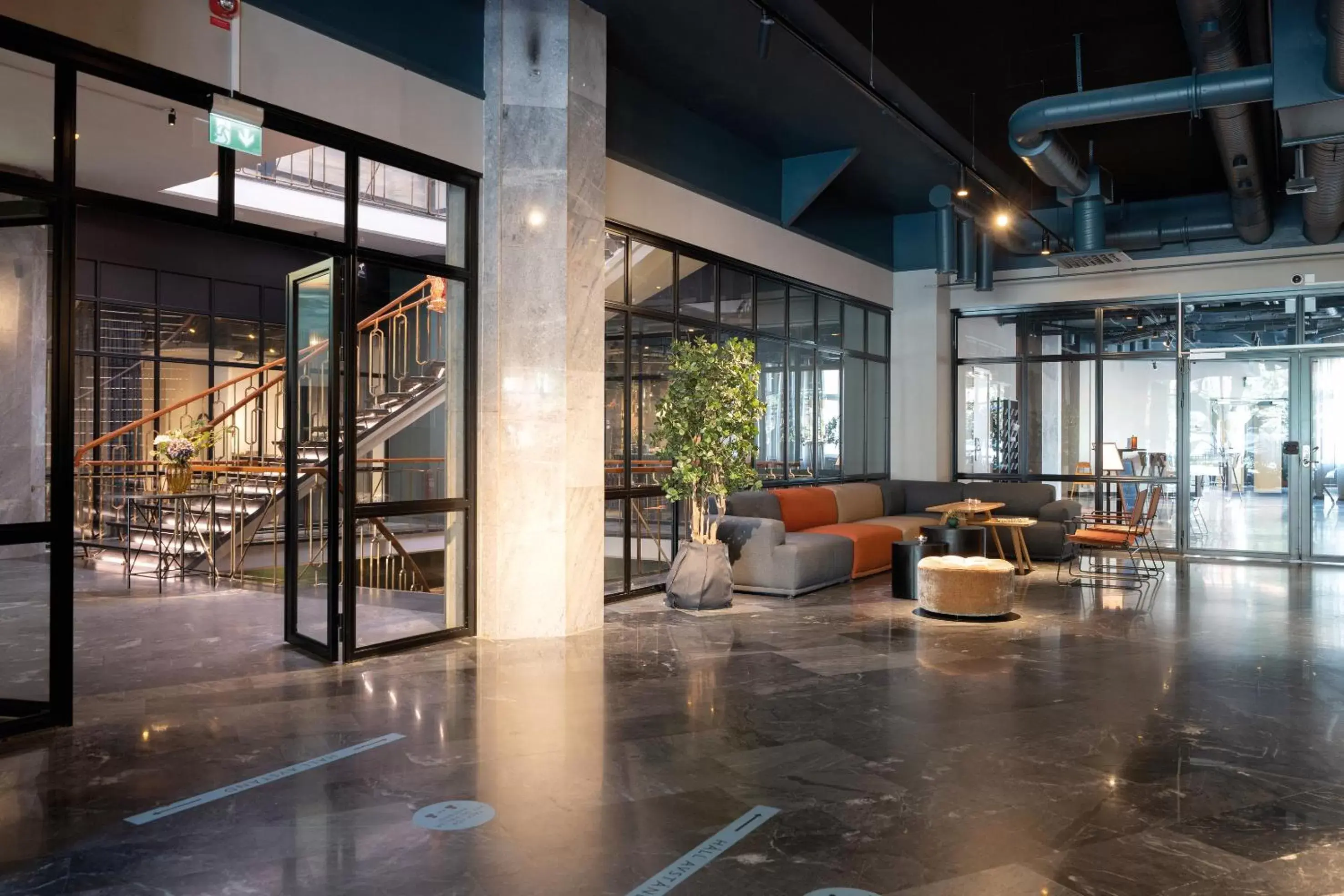 Lounge or bar in Elite Palace Hotel & Spa Lounge or bar in Elite Palace Hotel & Spa