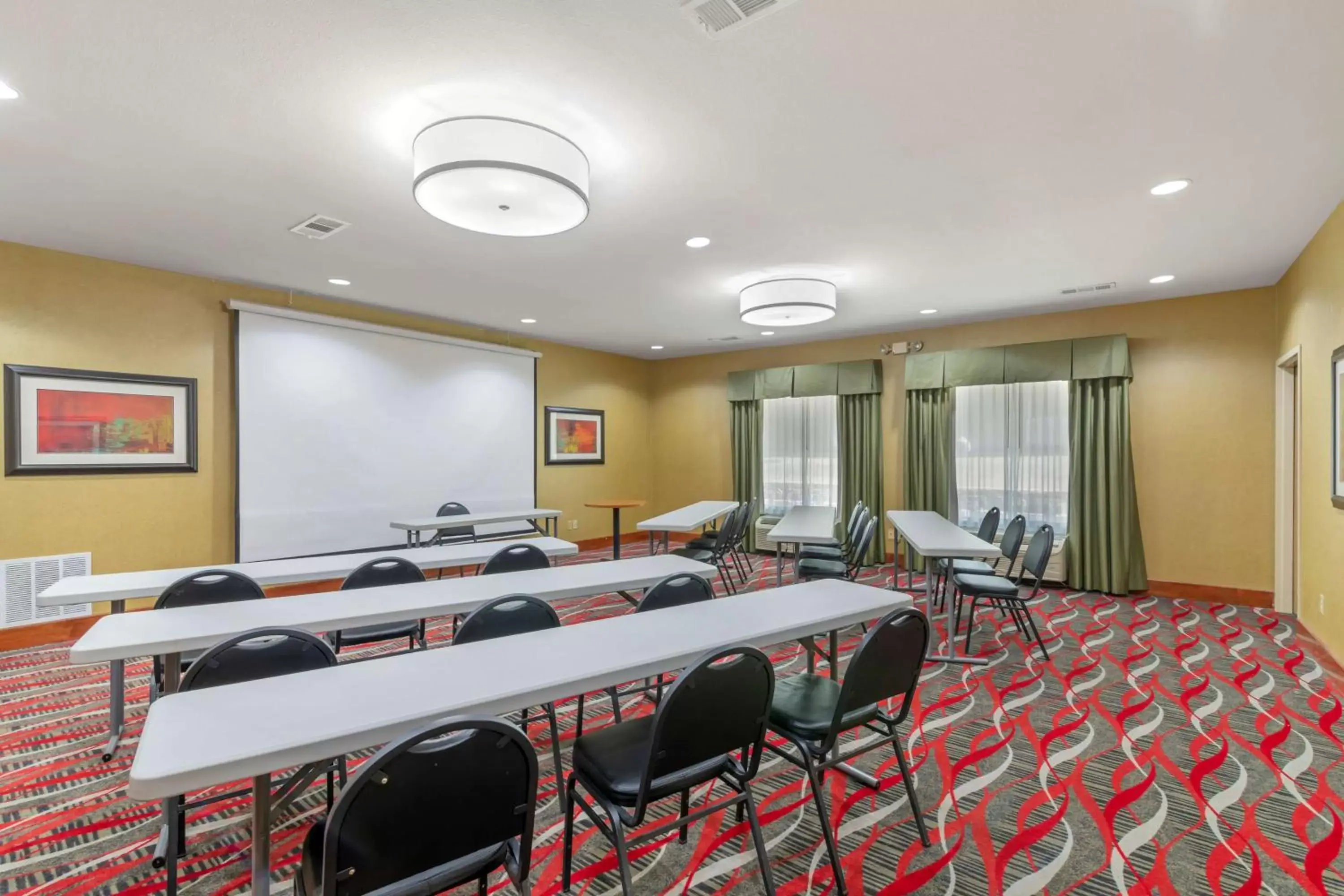 Meeting/conference room in Best Western Plus Denton Inn & Suites