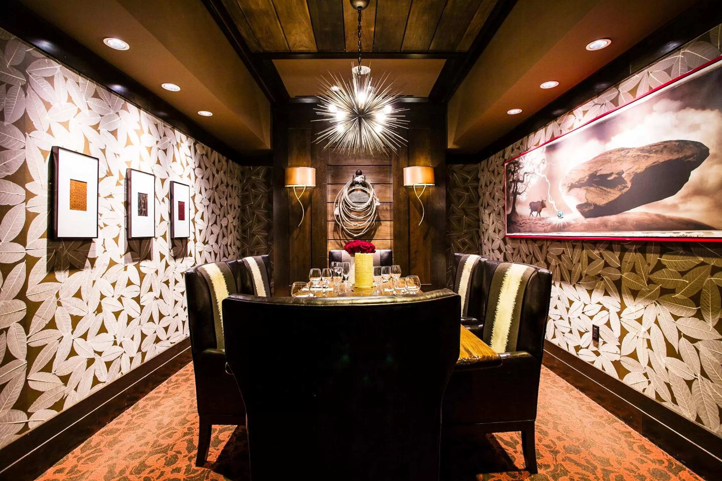 Restaurant/places to eat in Overton Hotel and Conference Center