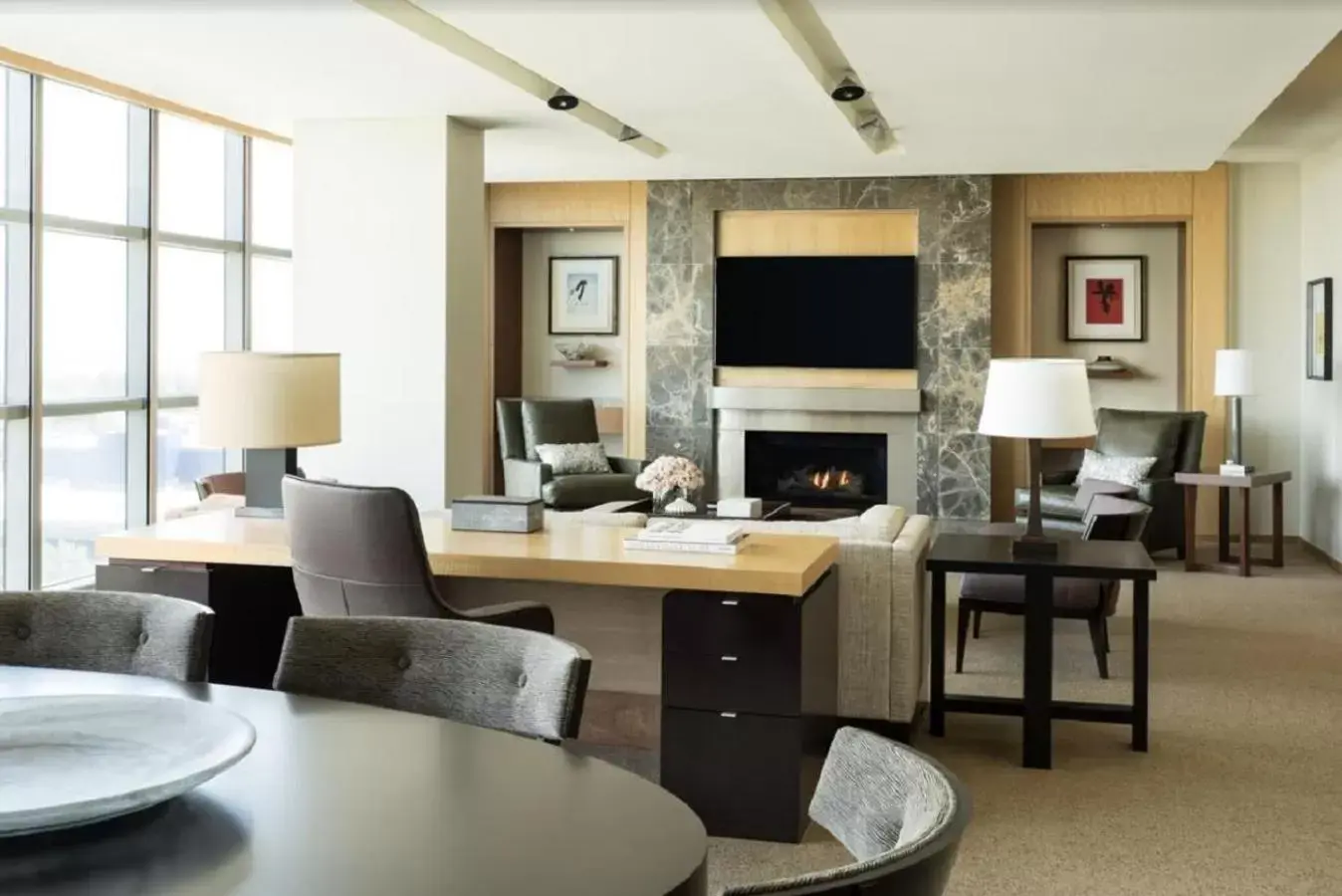 Living room, TV/Entertainment Center in Four Seasons Hotel Silicon Valley at East Palo Alto