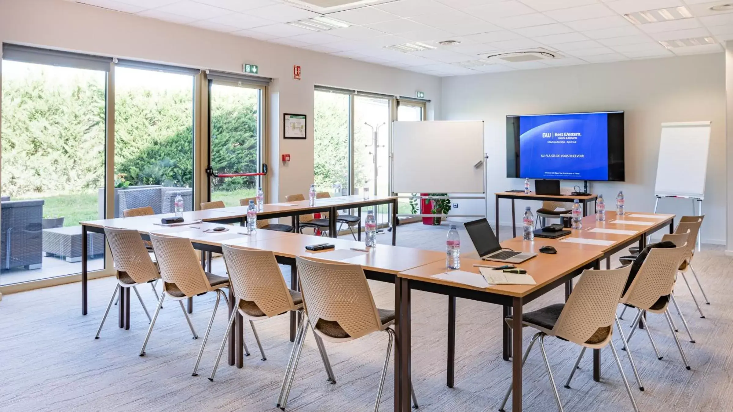 Business facilities in Best Western Hôtel des Barolles - Lyon Sud