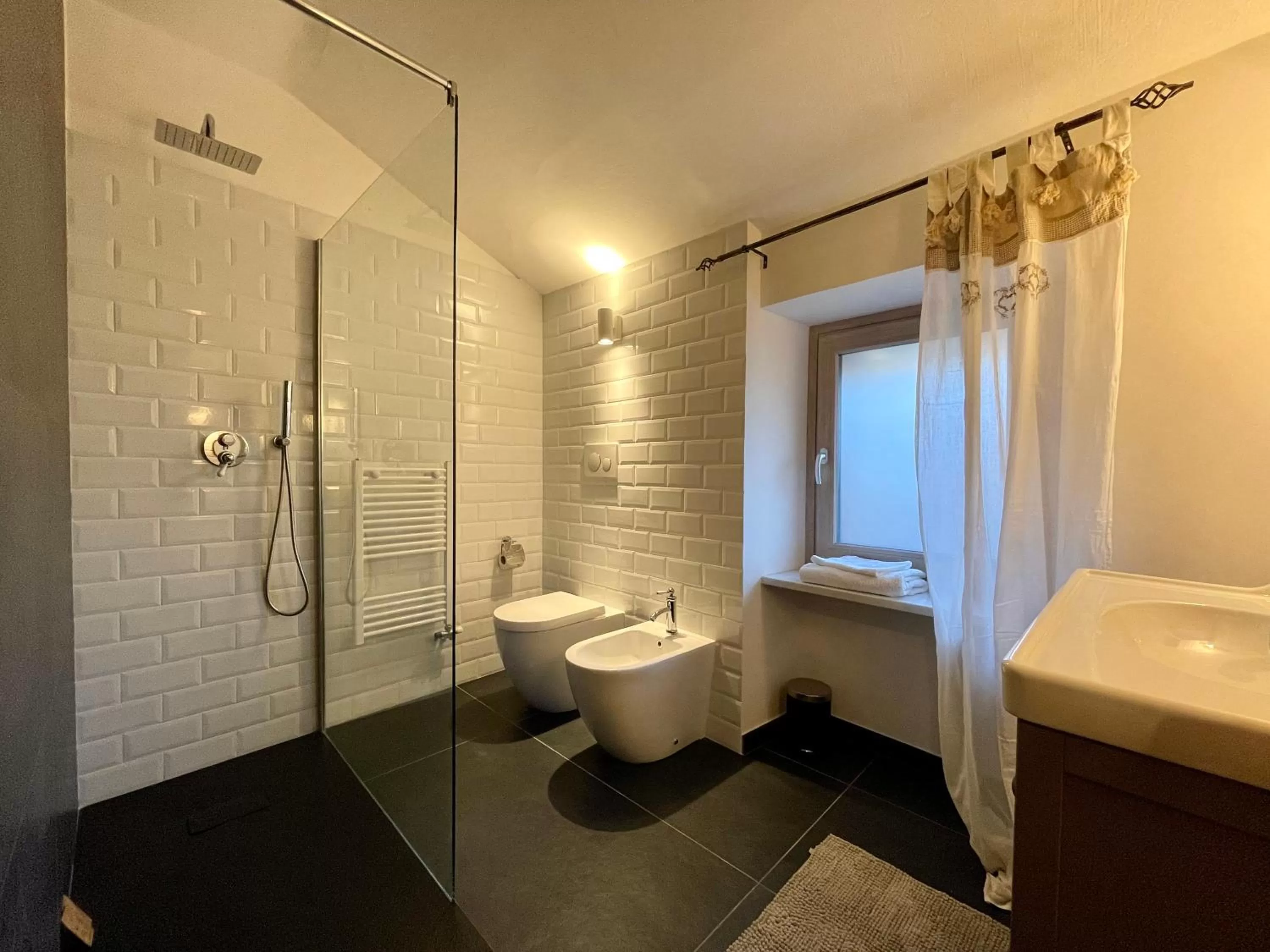 Shower, Bathroom in Grand Rive