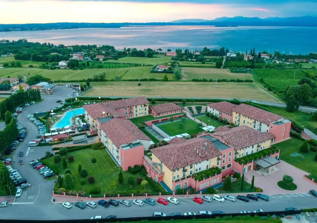 Property building, Bird's-eye View in TH Lazise - Hotel Parchi Del Garda