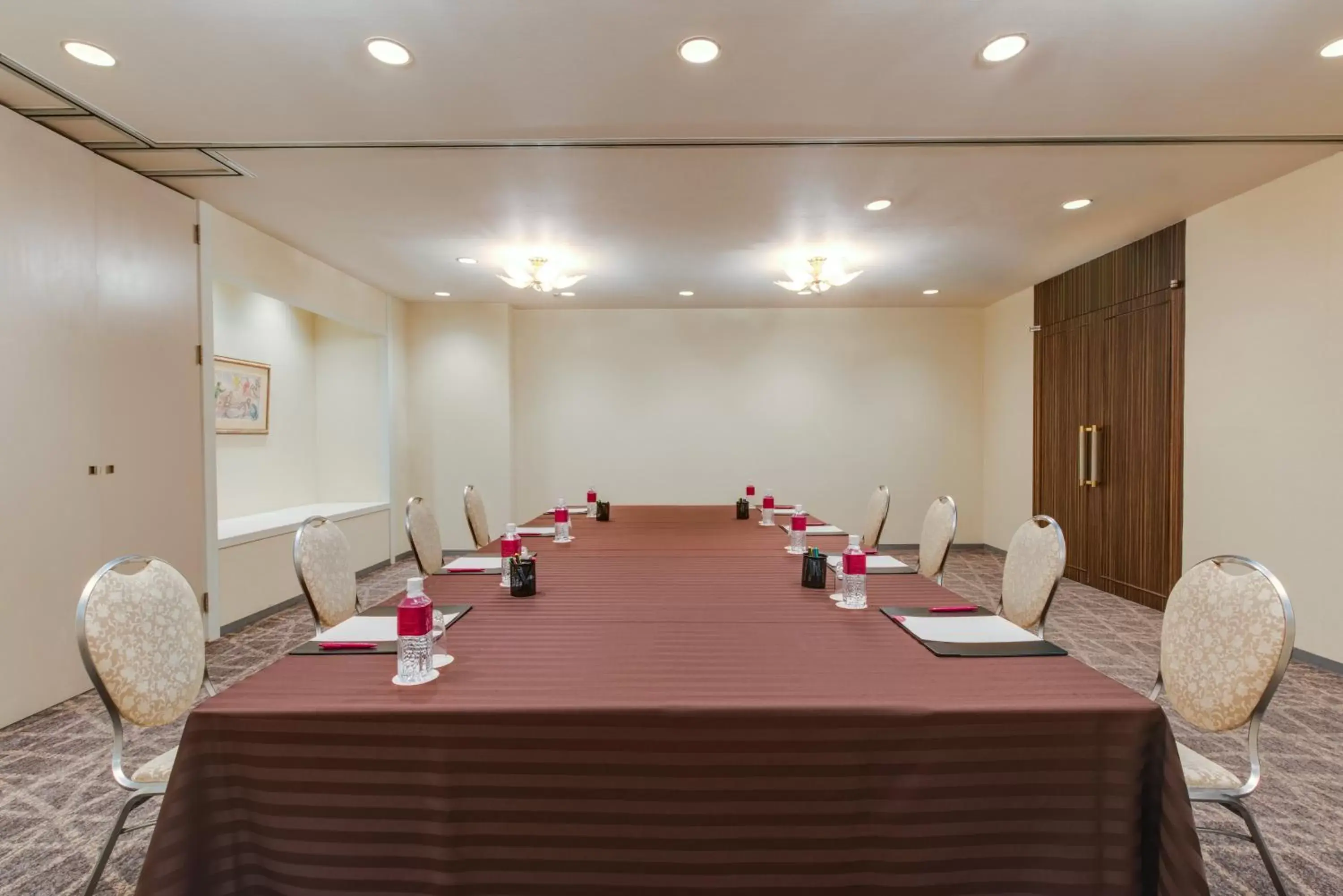 Meeting/conference room in ANA Crowne Plaza Fukuoka, an IHG Hotel