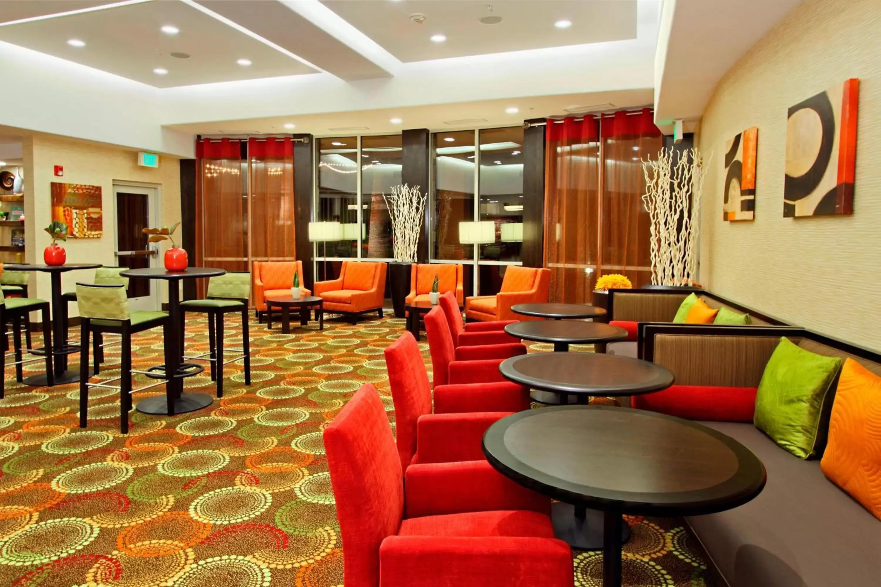 Lobby or reception, Lounge/Bar in Courtyard by Marriott St. George