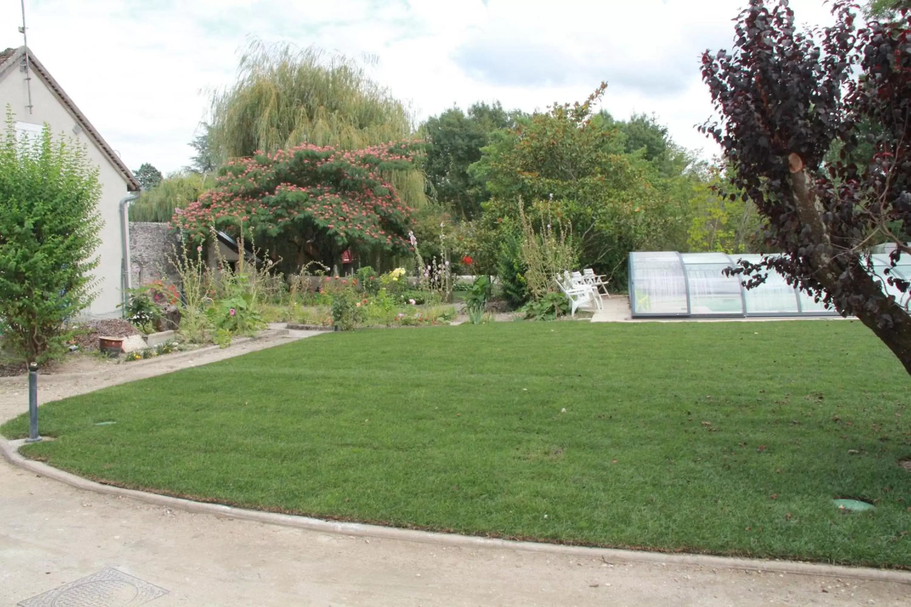 Garden view, Garden in Manoir le Bout du Pont