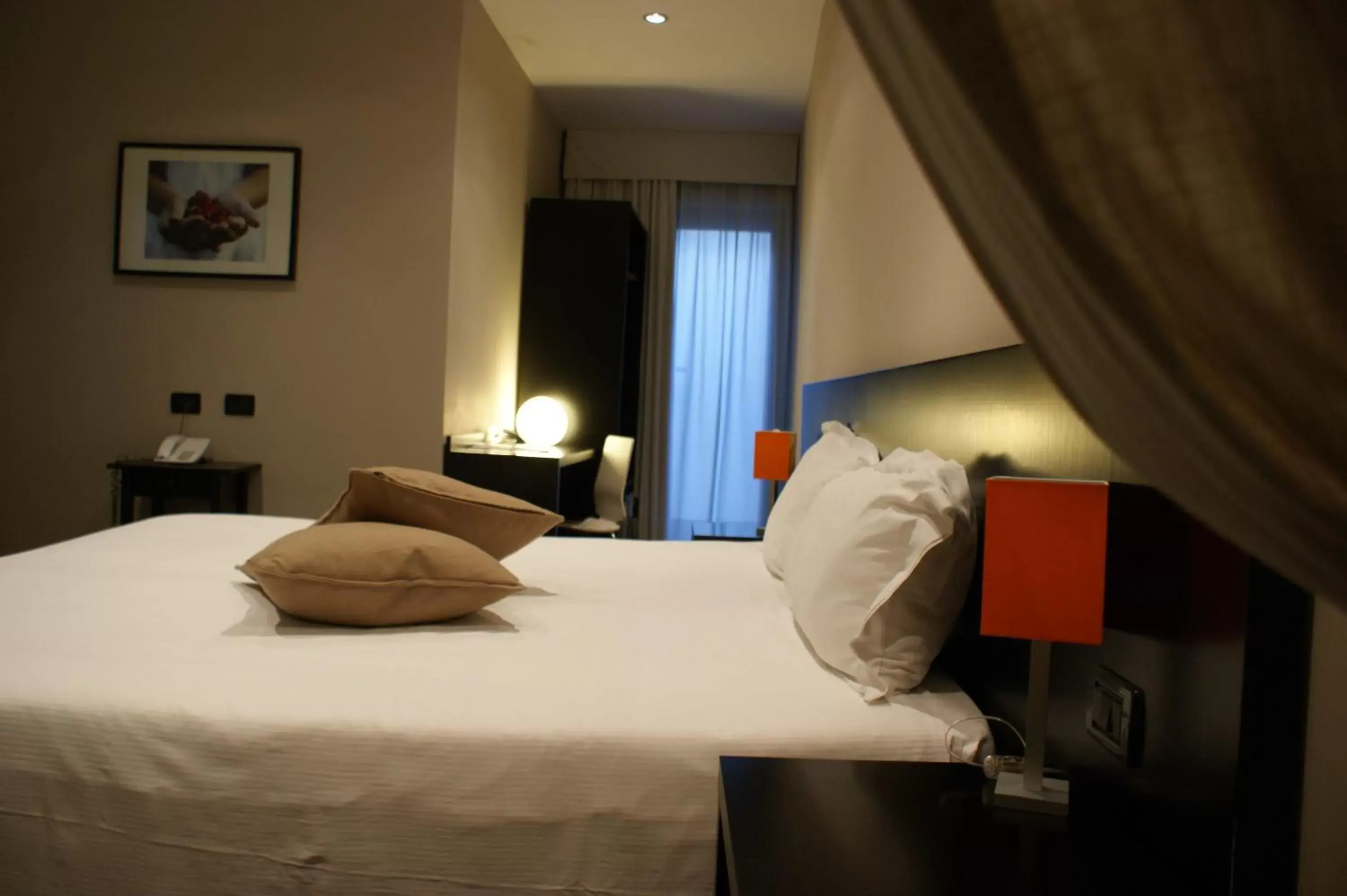 Bed in Hotel Aniene