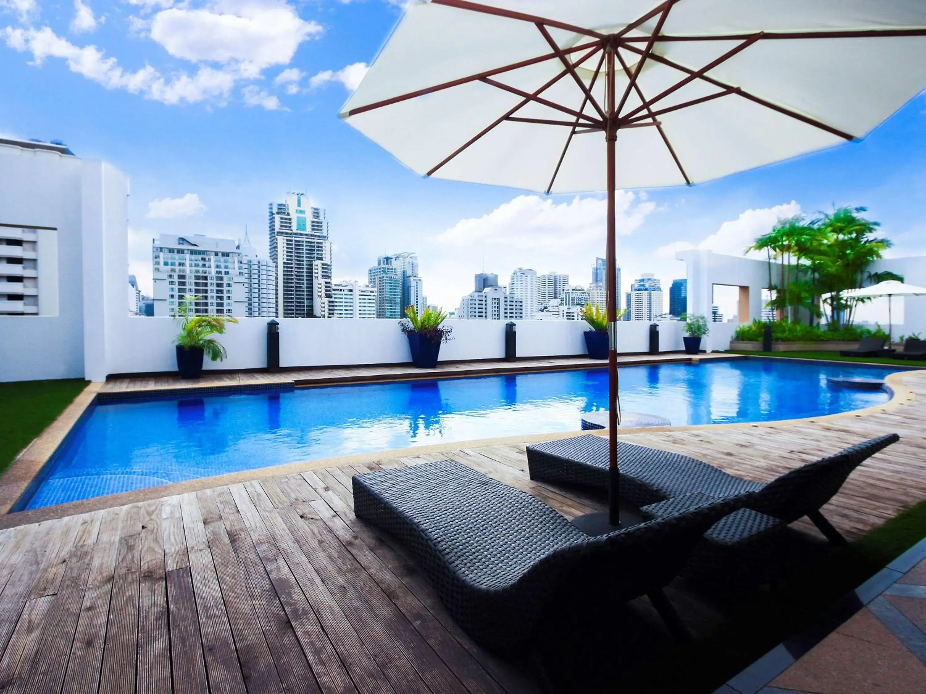 On site, Swimming Pool in Grand Mercure Bangkok Asoke Residence