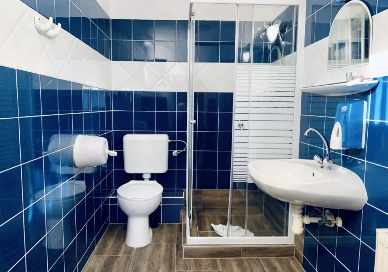 Bathroom in Révész Hotel, Restaurant and Rosa Spa