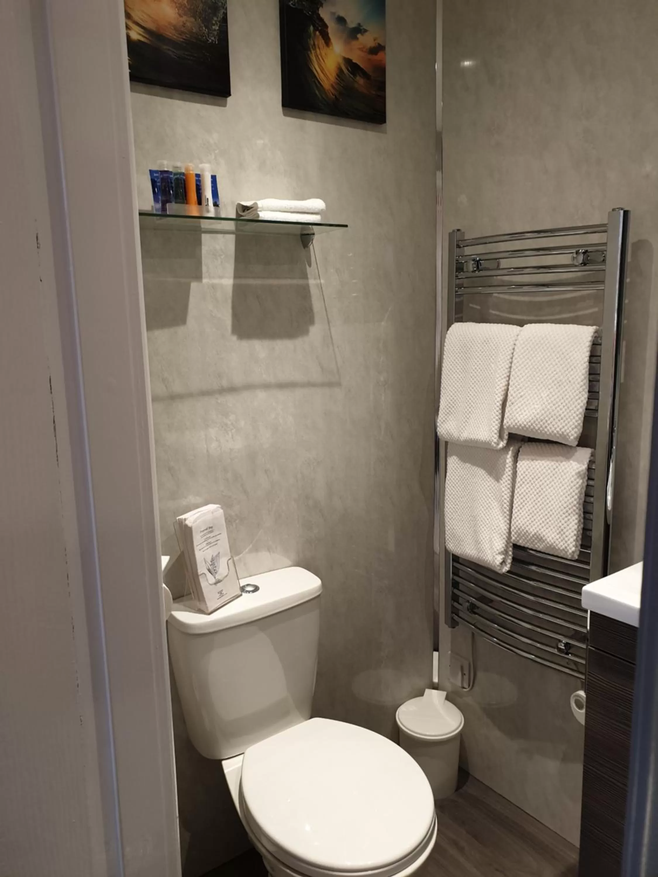 Compston House B & B