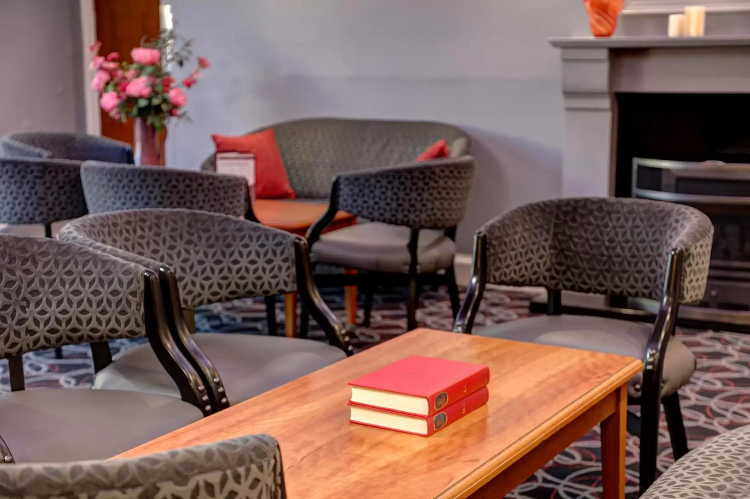 Lobby or reception, Seating Area in Best Western Kings Manor