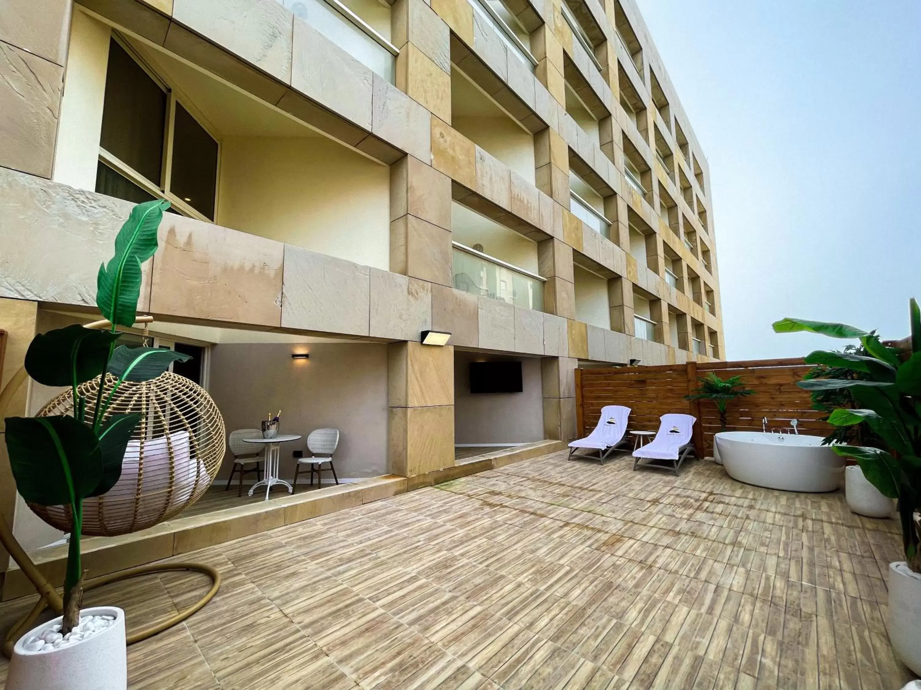 Property Building in Share Suites Hotel Bat-Yam
