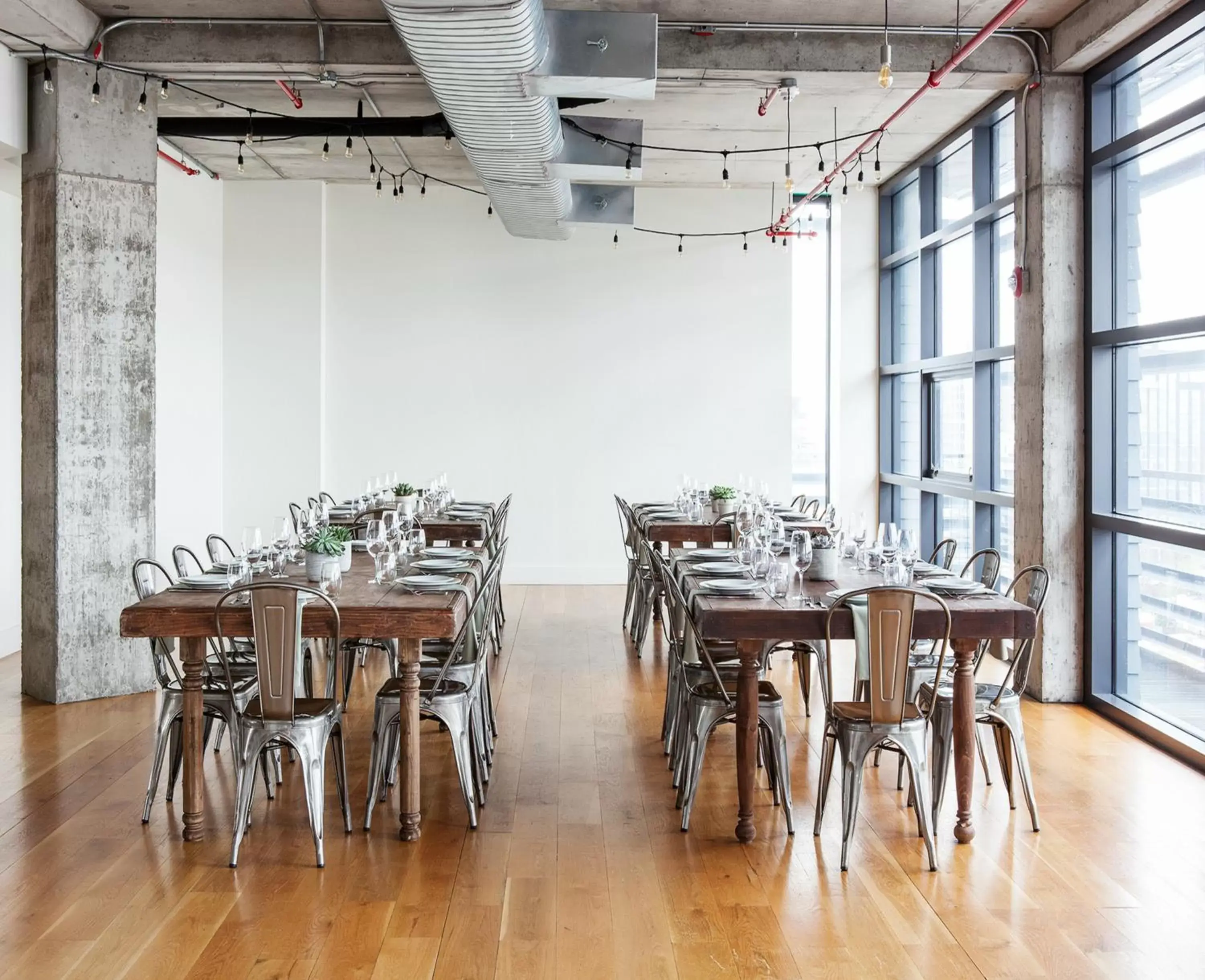 Food and drinks in Boro Hotel Food and drinks in Boro Hotel