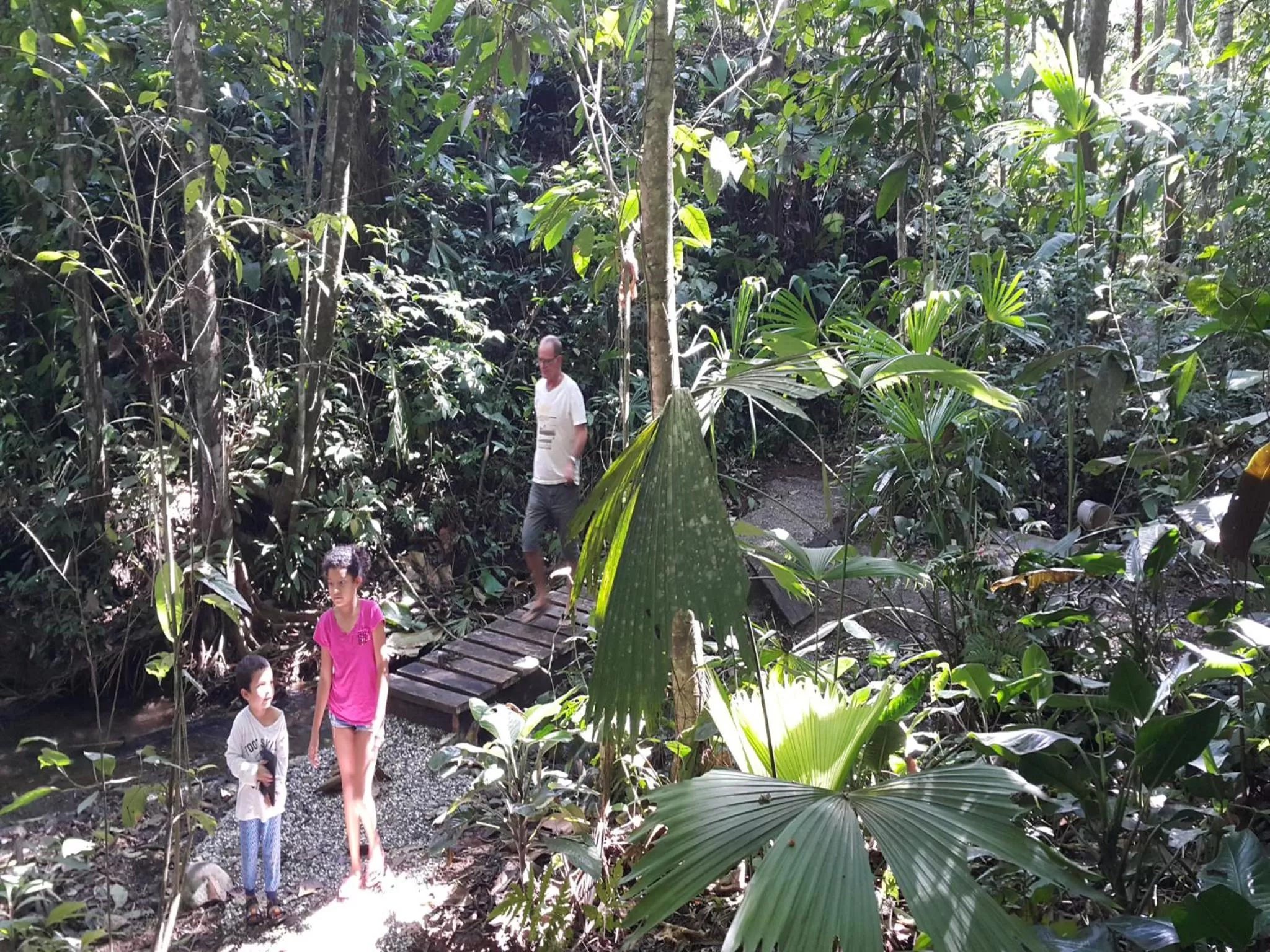 Hiking in La Purruja Lodge