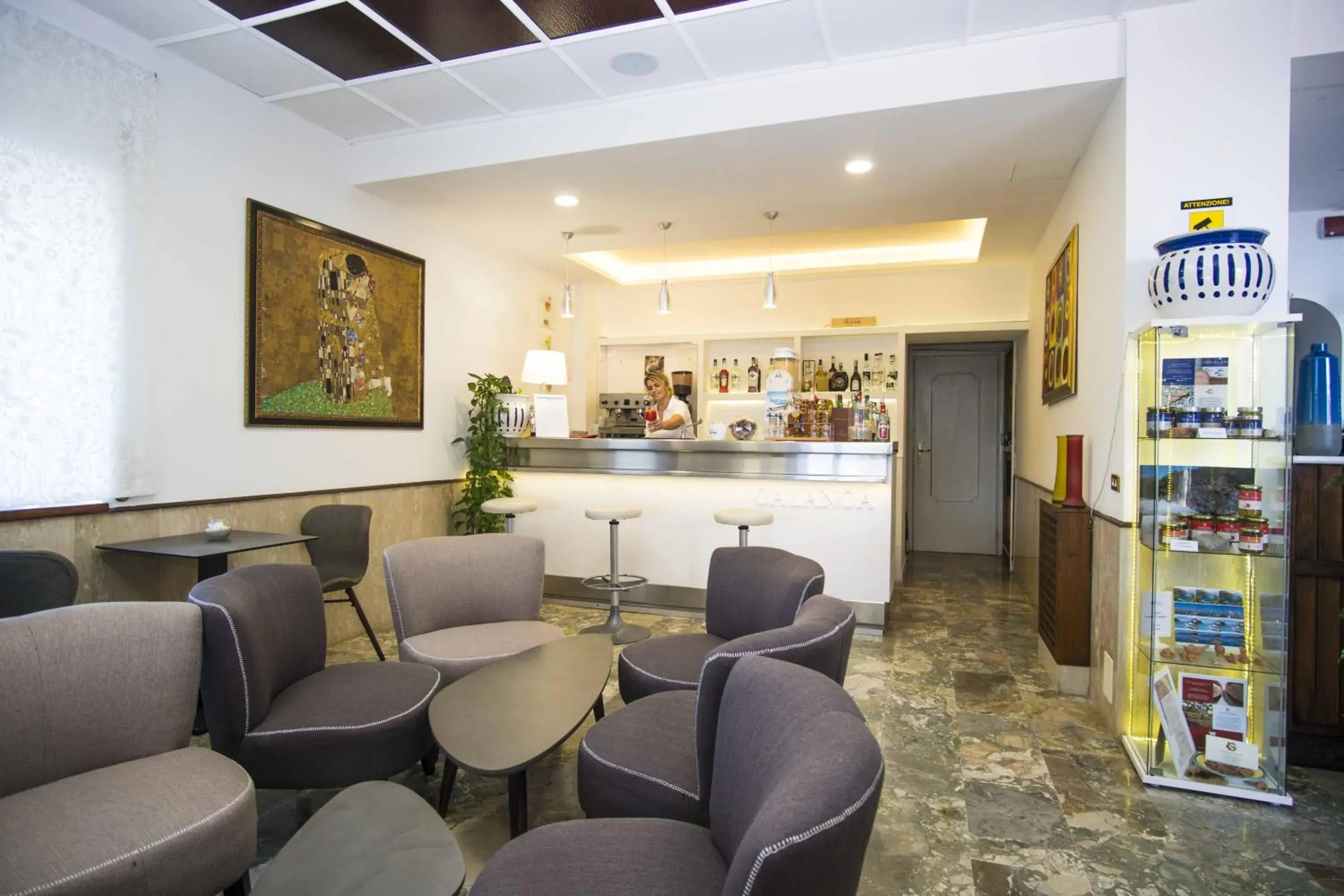 Lobby or reception, Lounge/Bar in Hotel Calanca