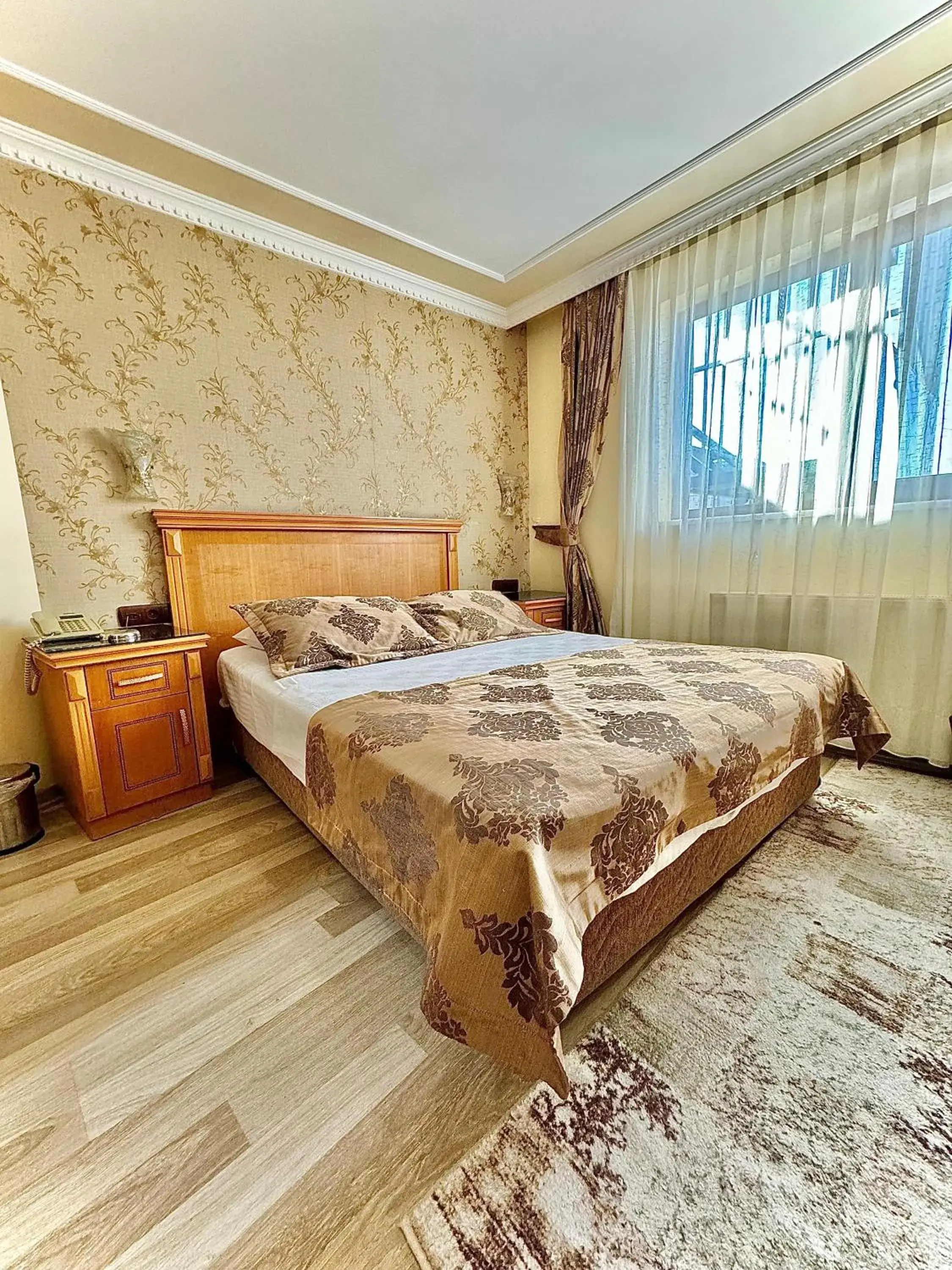 Massage, Bed in Grand Papirus Hotel