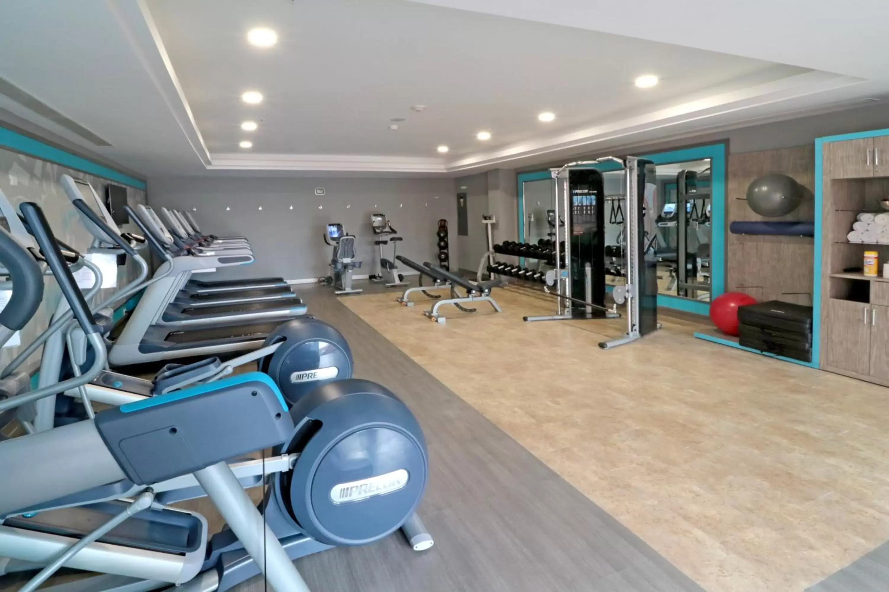 Fitness centre/facilities, Fitness Center/Facilities in Crowne Plaza Monterrey Aeropuerto, an IHG Hotel