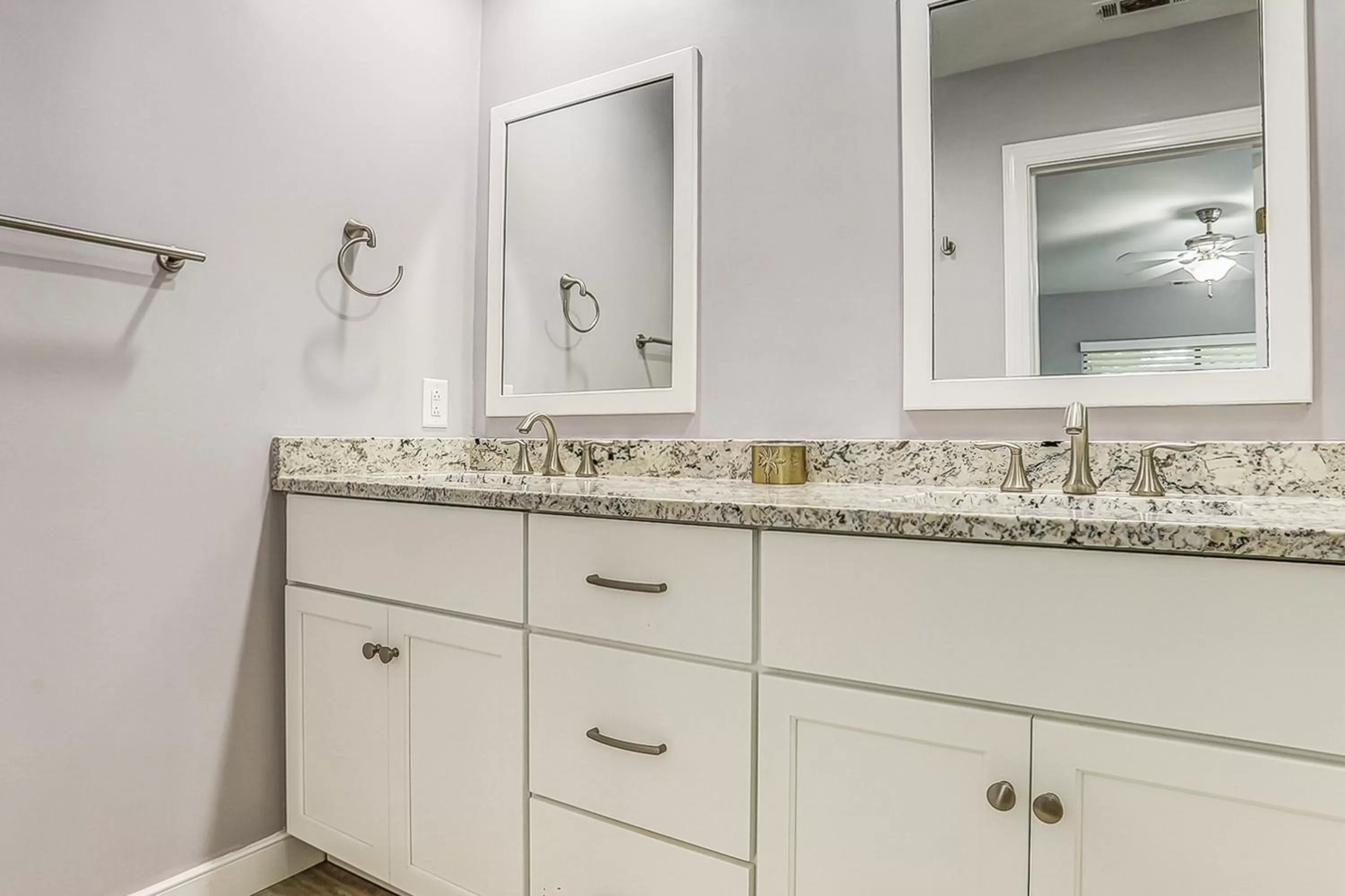 Bathroom in Springwood Villas 14